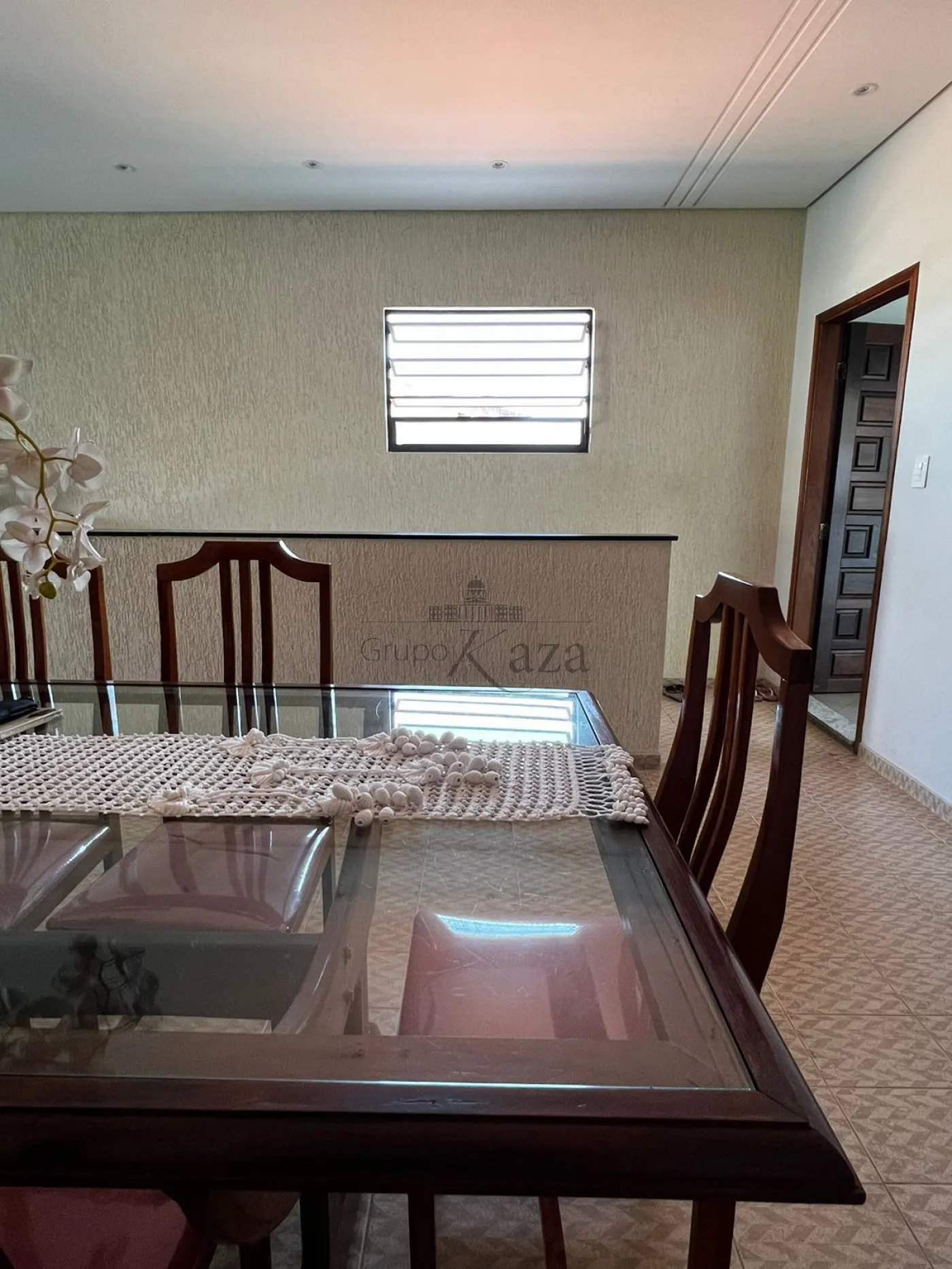 Foto 6 de Casa Comercial  Residencial em Vila Tesouro, São José dos Campos - imagem 6