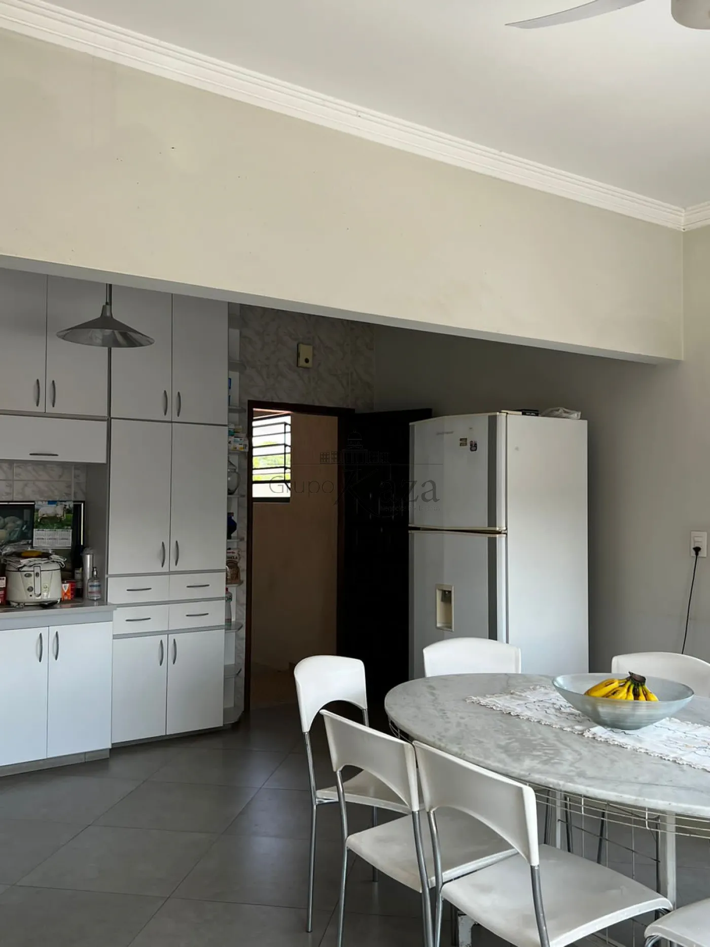 Foto 13 de Casa Comercial  Residencial em Vila Tesouro, São José dos Campos - imagem 13