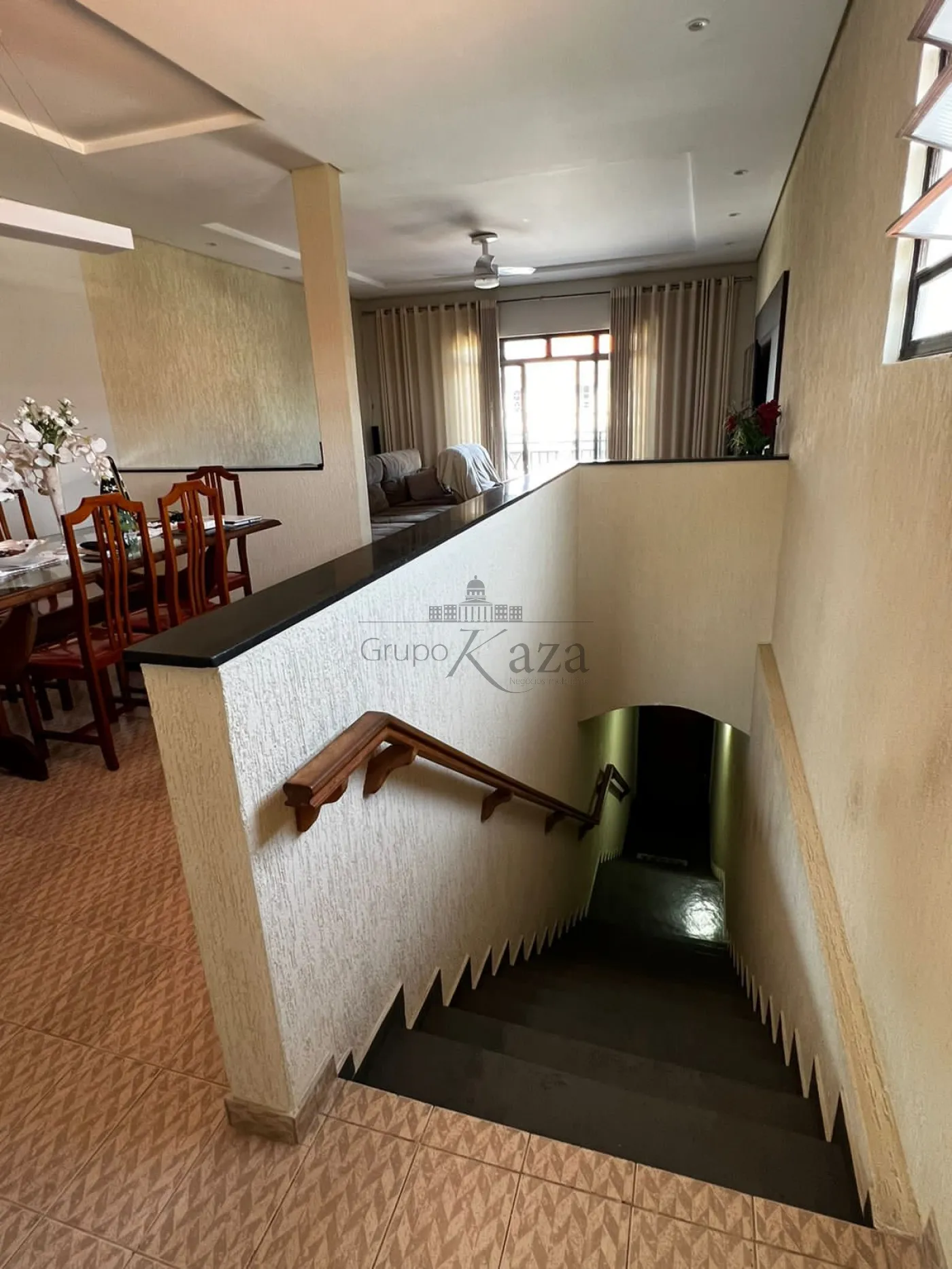 Foto 4 de Casa Comercial  Residencial em Vila Tesouro, São José dos Campos - imagem 4