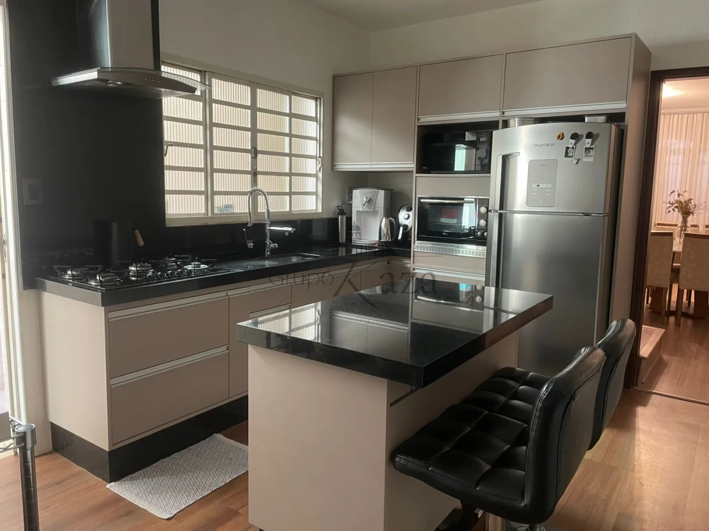 Foto 2 de Casa Padrão em Jardim Santa Inês I, São José dos Campos - imagem 2 Foto 2 de Casa Padrão em Jardim Santa Inês I, São José dos Campos - imagem 2