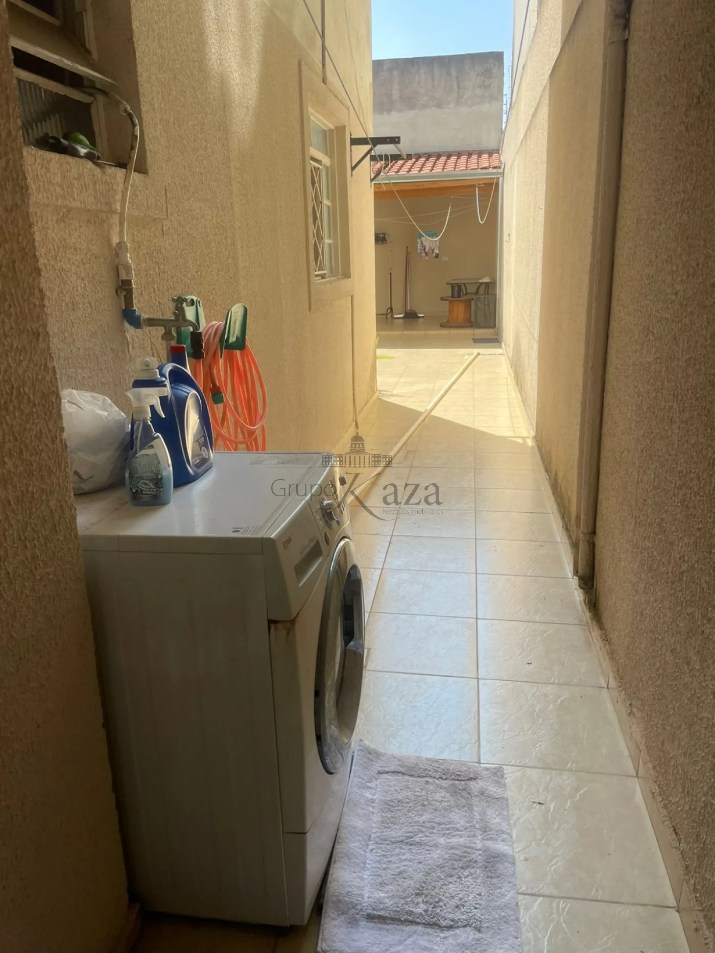 Foto 24 de Casa Padrão em Jardim Santa Inês I, São José dos Campos - imagem 24