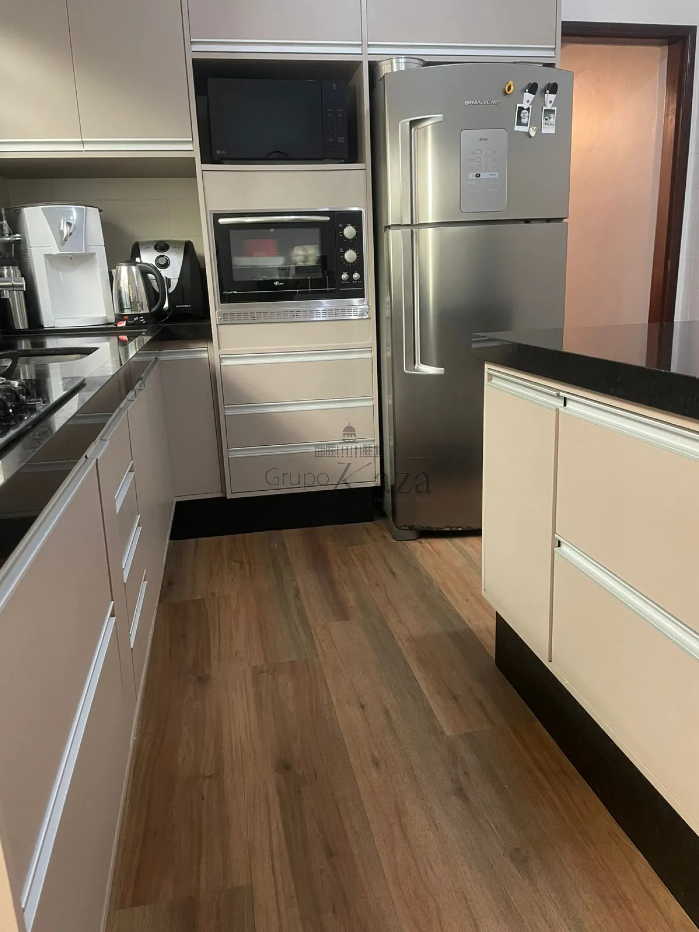 Foto 3 de Casa Padrão em Jardim Santa Inês I, São José dos Campos - imagem 3 Foto 3 de Casa Padrão em Jardim Santa Inês I, São José dos Campos - imagem 3