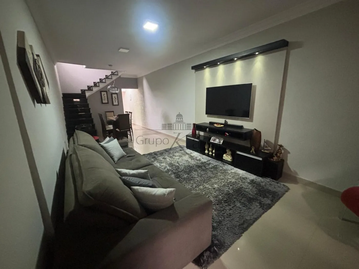 Foto 1 de Casa Padrão em Jardim Torrão de Ouro, São José dos Campos - imagem 1 Foto 1 de Casa Padrão em Jardim Torrão de Ouro, São José dos Campos - imagem 1