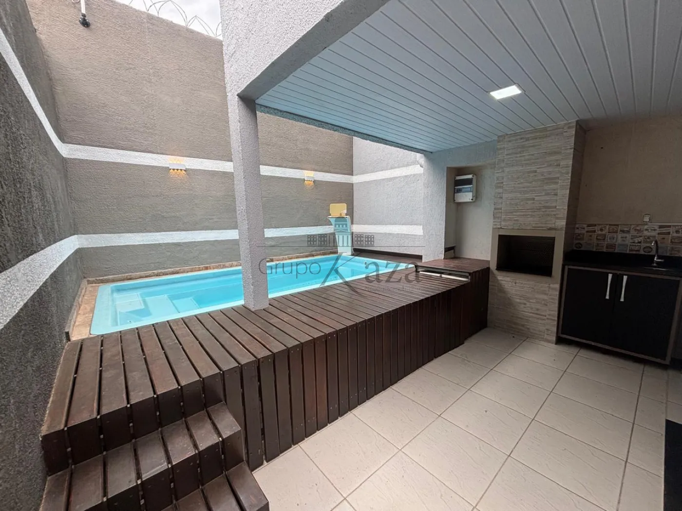 Foto 22 de Casa Padrão em Jardim Torrão de Ouro, São José dos Campos - imagem 22