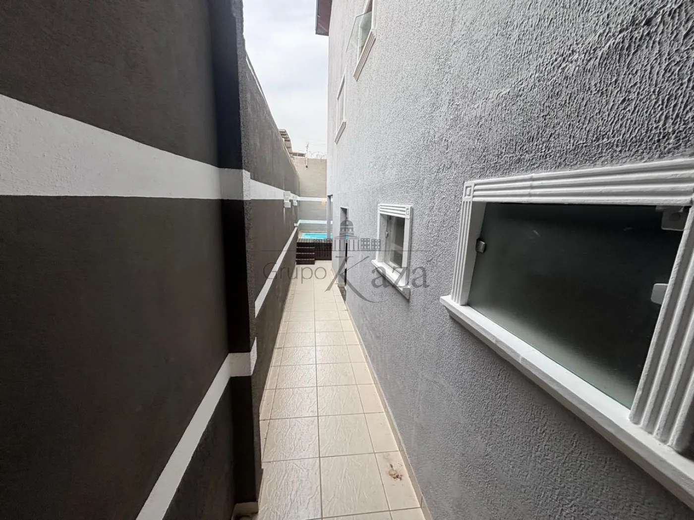 Foto 24 de Casa Padrão em Jardim Torrão de Ouro, São José dos Campos - imagem 24