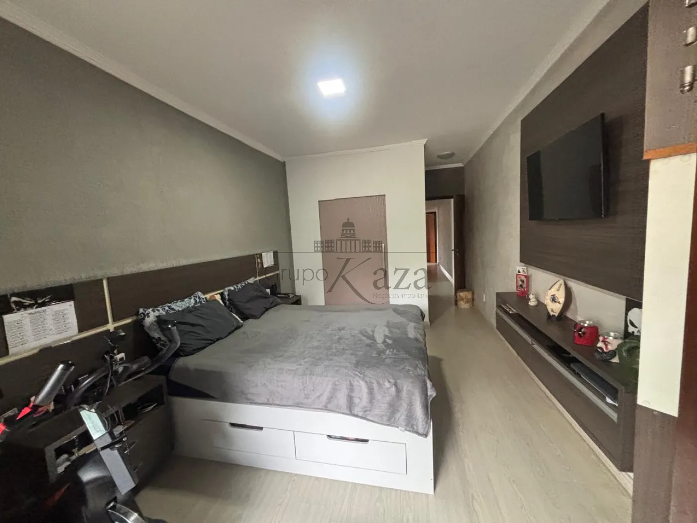 Foto 14 de Casa Padrão em Jardim Torrão de Ouro, São José dos Campos - imagem 14