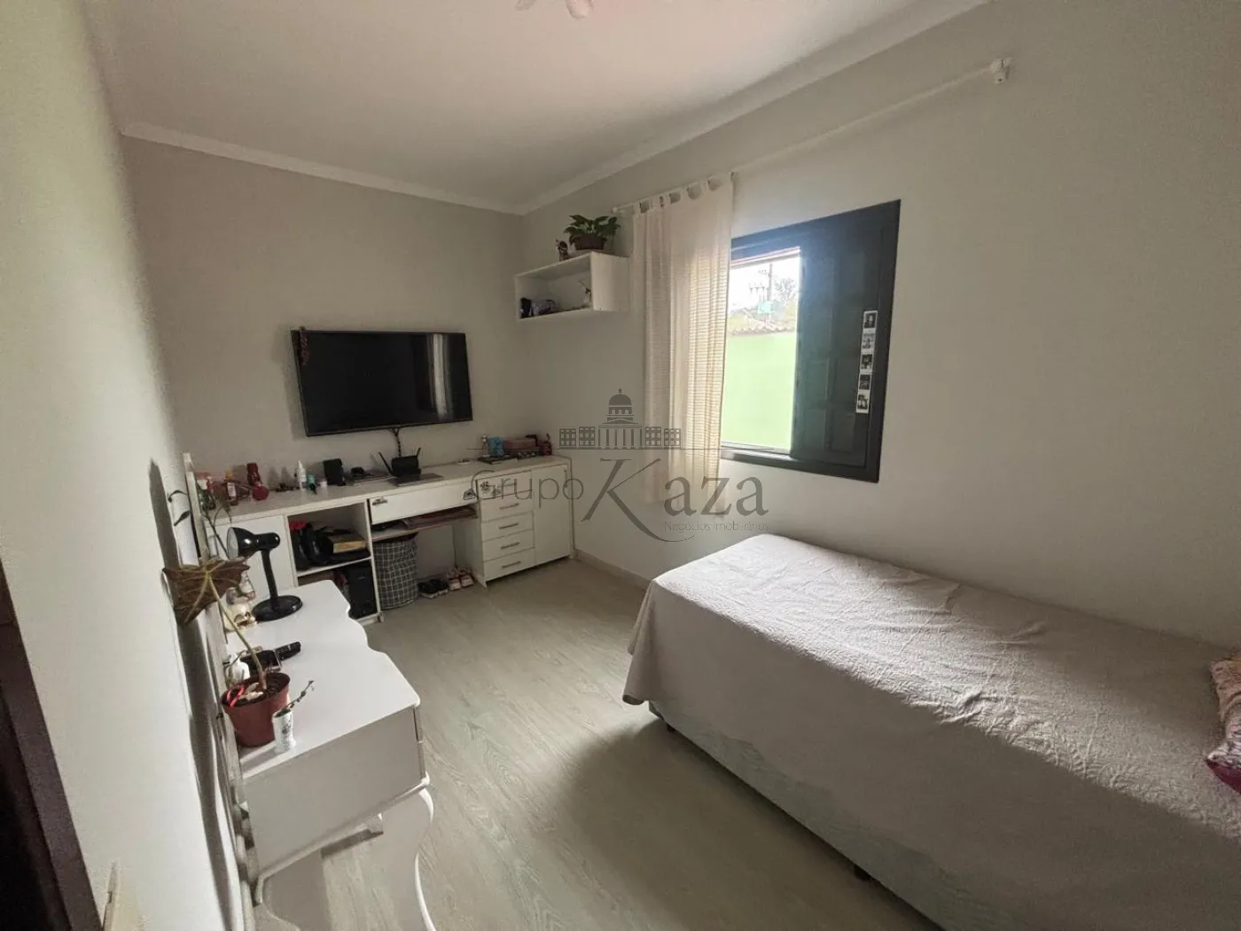 Foto 6 de Casa Padrão em Jardim Torrão de Ouro, São José dos Campos - imagem 6