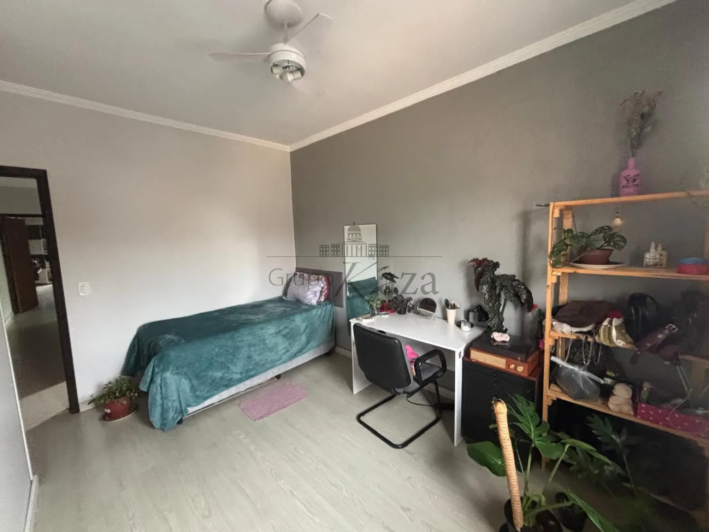 Foto 10 de Casa Padrão em Jardim Torrão de Ouro, São José dos Campos - imagem 10