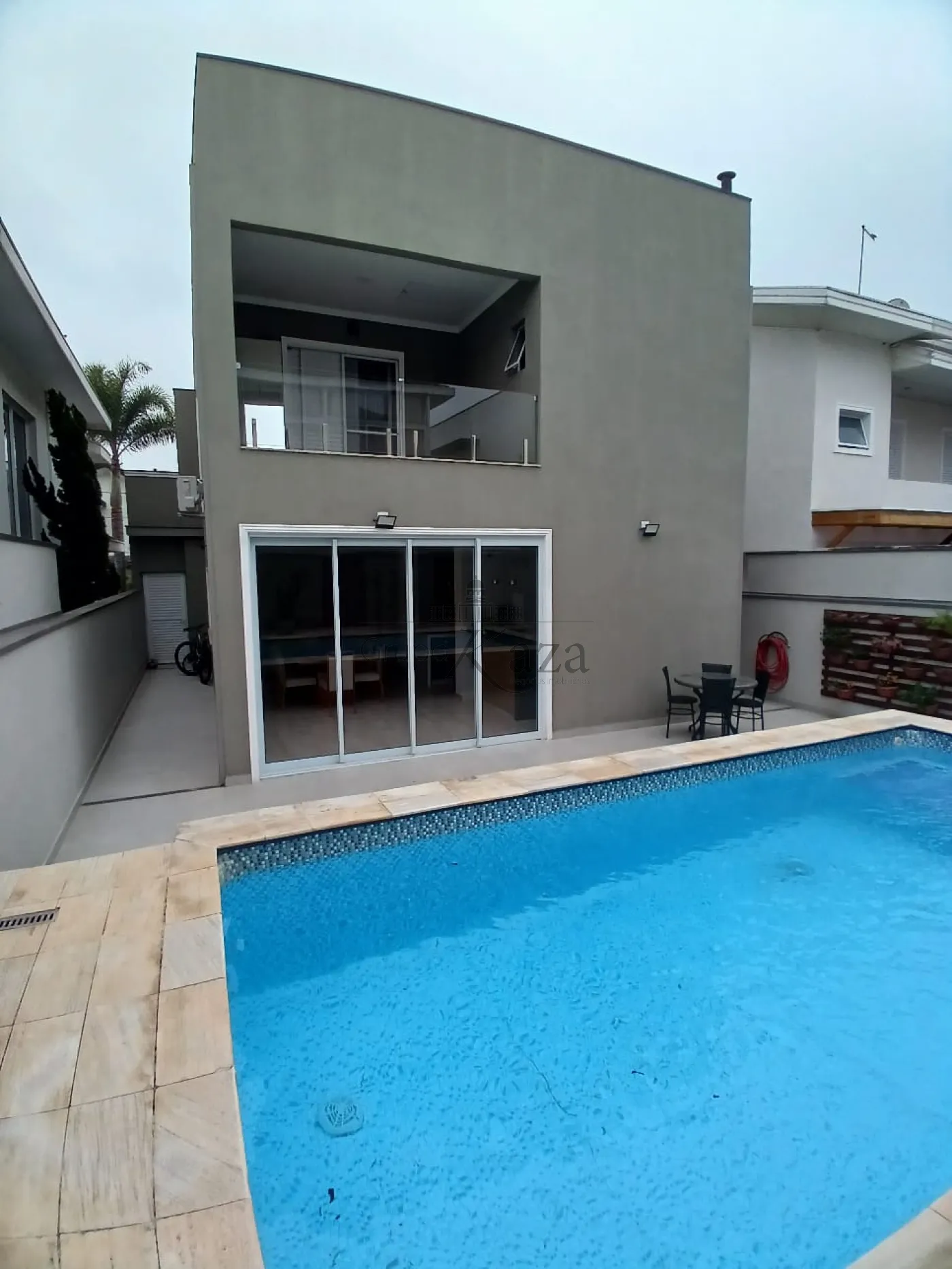 Foto 2 de Casa Condomínio em Parque Califórnia, Jacareí - imagem 2 Foto 2 de Casa Condomínio em Parque Califórnia, Jacareí - imagem 2