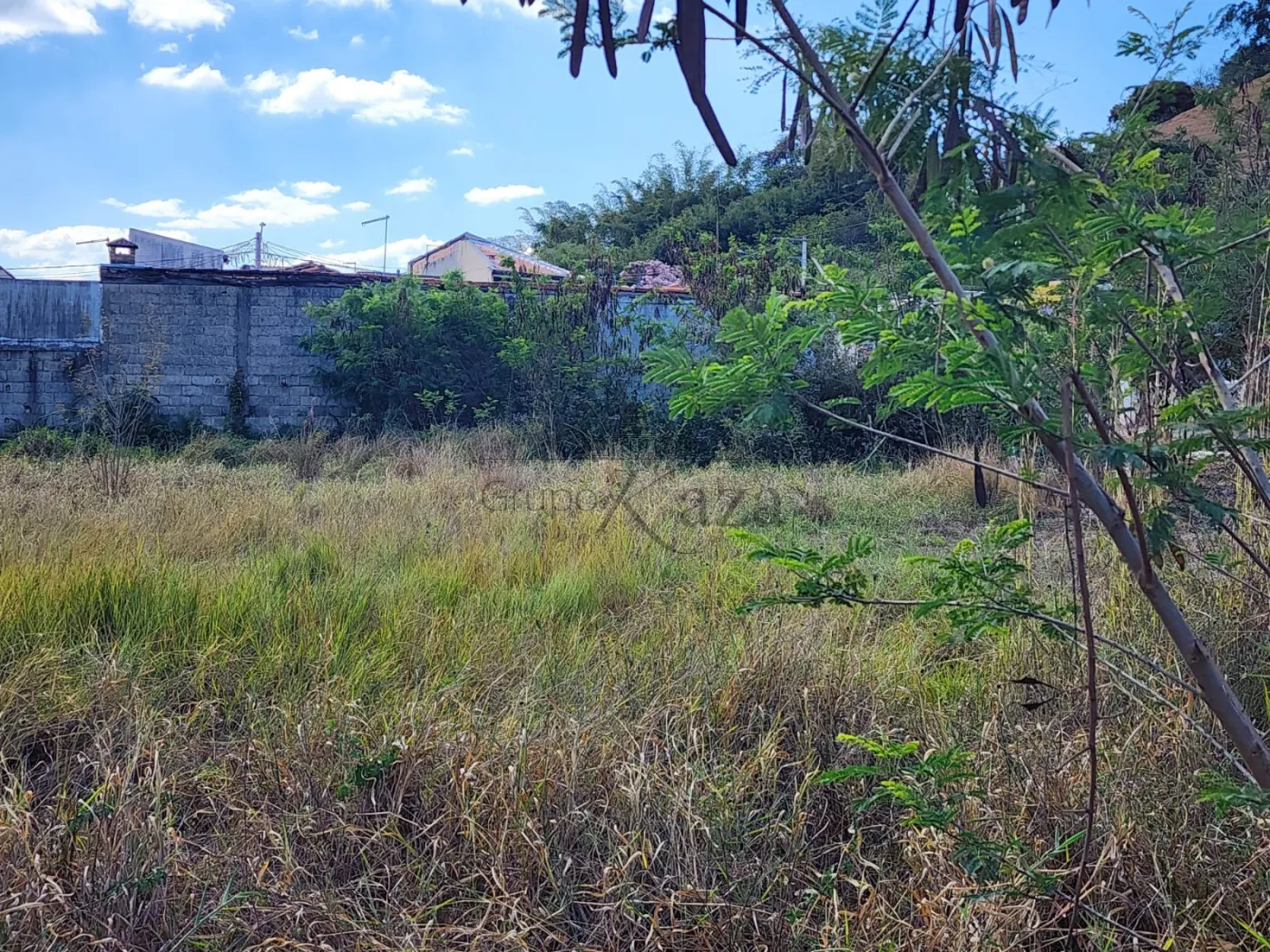 Foto 3 de Terreno Padrão em Jardim Pararangaba, São José dos Campos - imagem 3