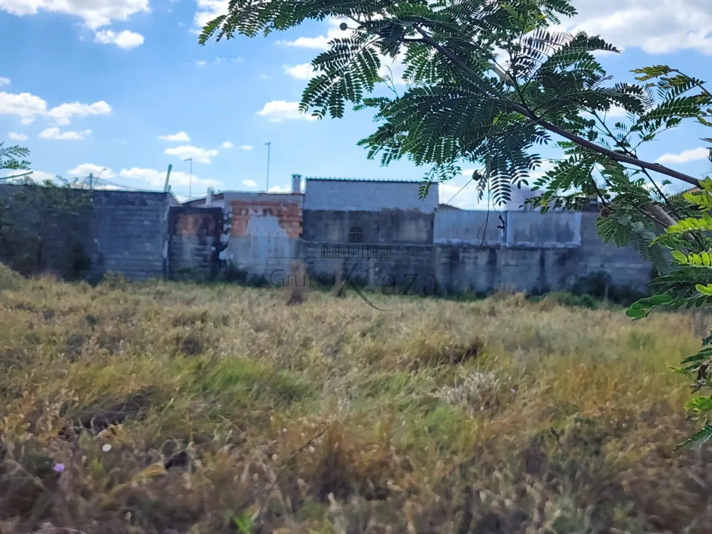 Foto 5 de Terreno Padrão em Jardim Pararangaba, São José dos Campos - imagem 5