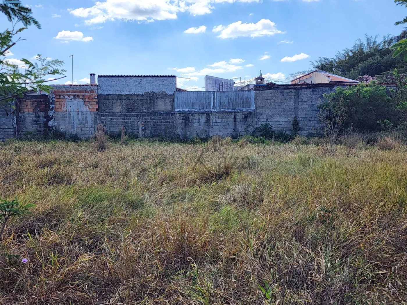Foto 3 de Terreno Padrão em Jardim Pararangaba, São José dos Campos - imagem 3