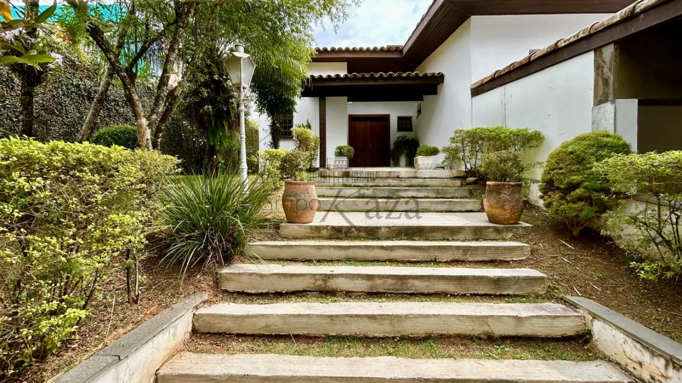 Foto 40 de Casa Comercial  Residencial em Granja Viana, Cotia - imagem 40