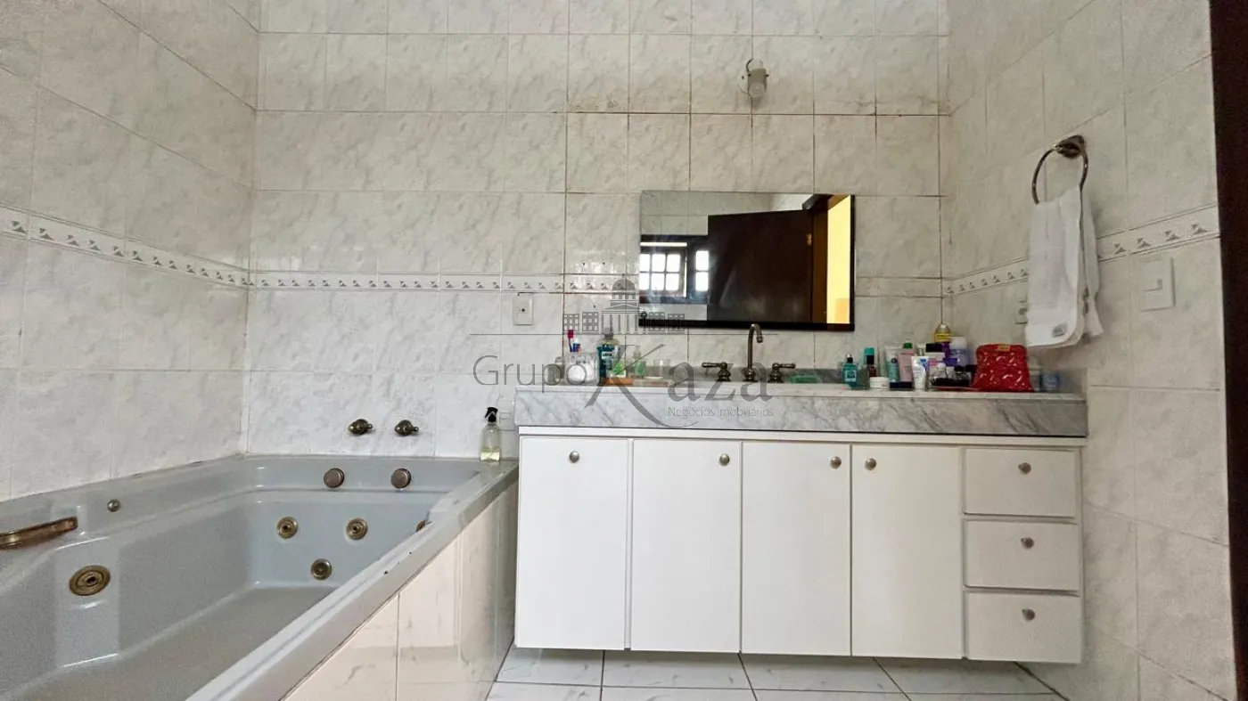 Foto 33 de Casa Comercial  Residencial em Granja Viana, Cotia - imagem 33