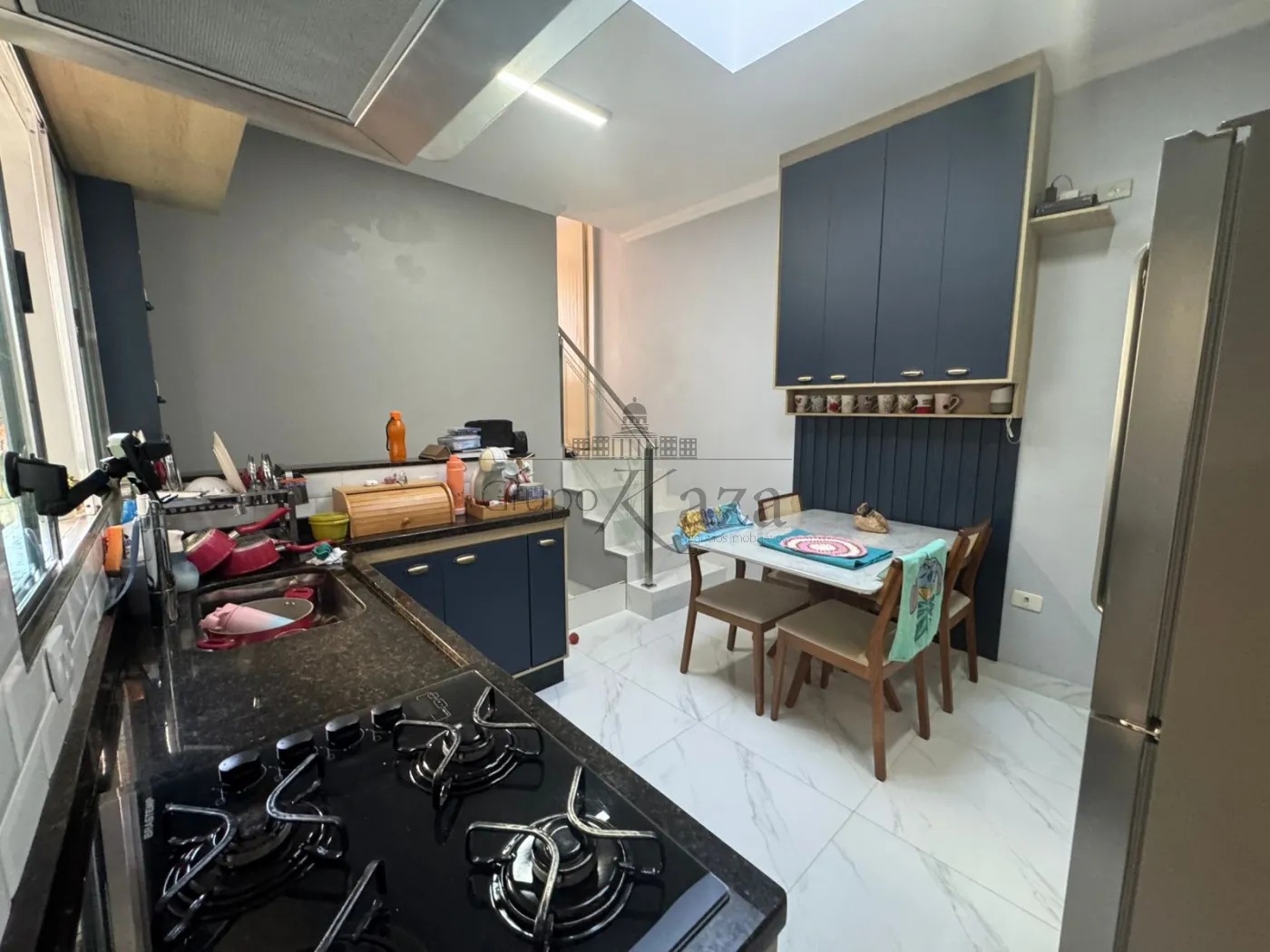 Foto 8 de Casa Sobrado em Jardim das Indústrias, São José dos Campos - imagem 8