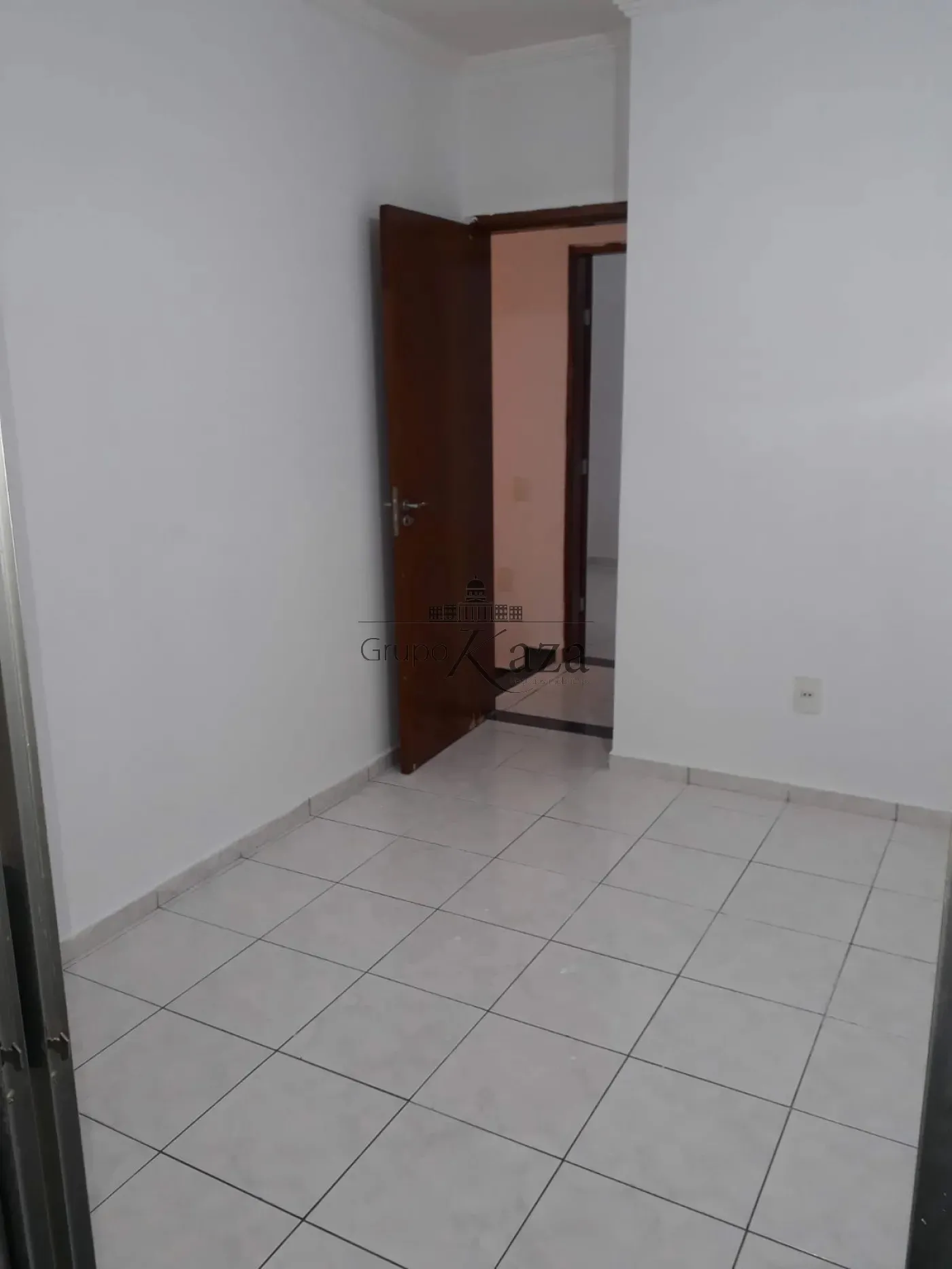Foto 4 de Casa Sobrado em Vila Tesouro, São José dos Campos - imagem 4