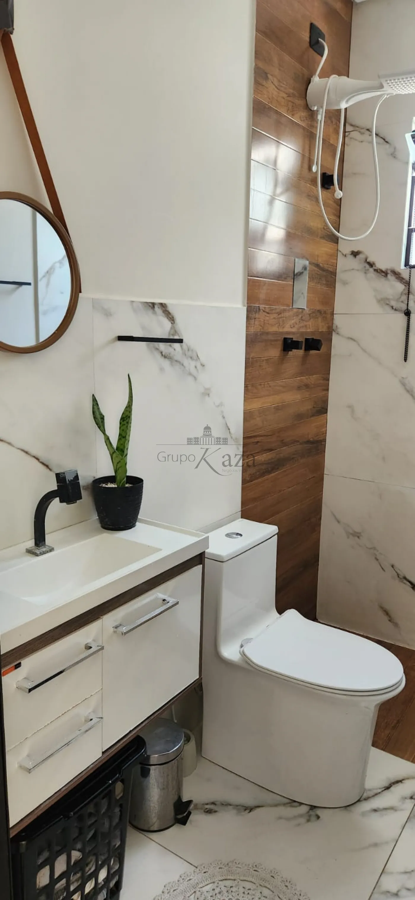 Foto 10 de Casa Padrão em Vila Indústrial, São José dos Campos - imagem 10