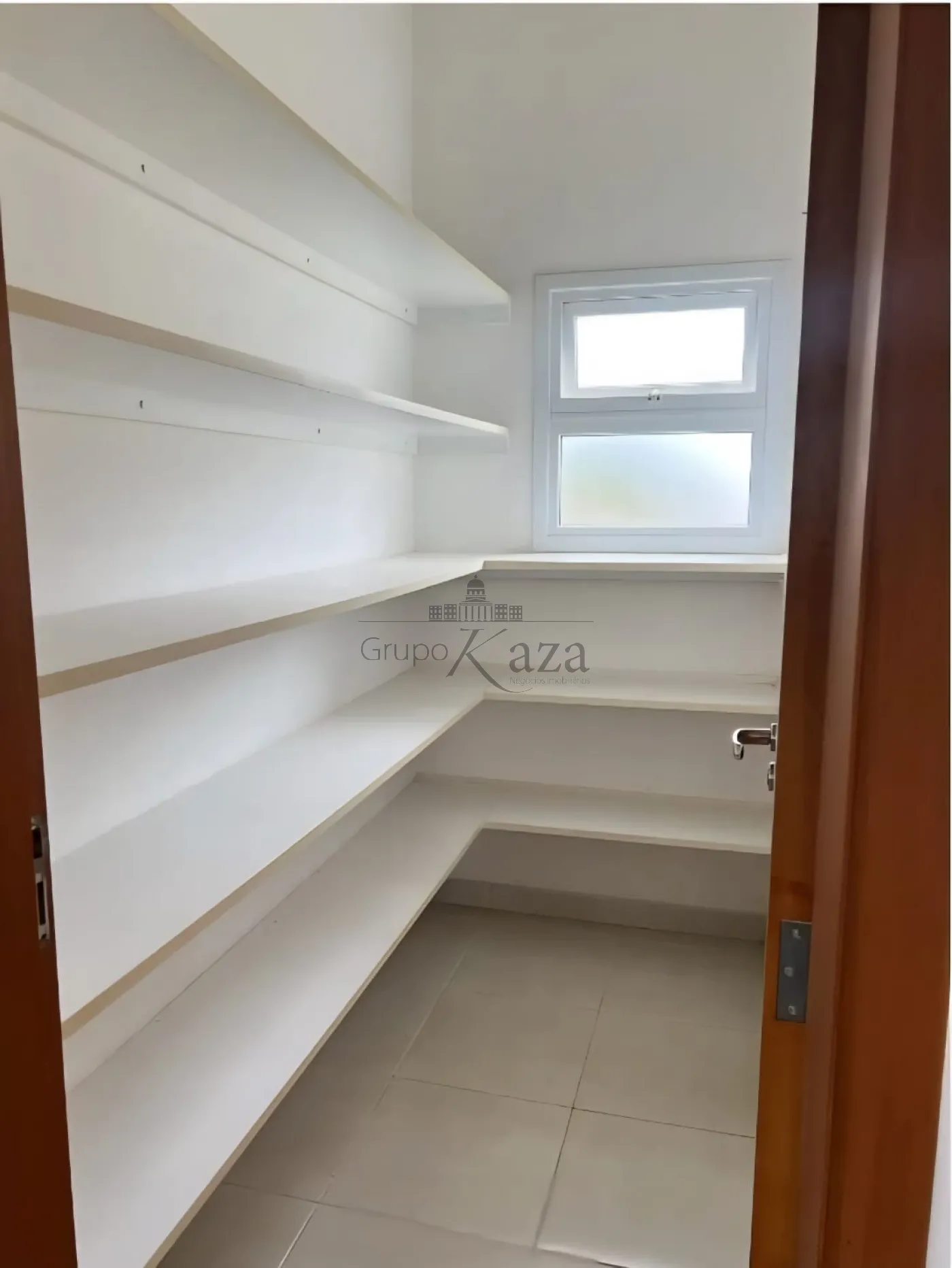 Foto 6 de Casa Condomínio em Jardim Santa Helena, Caçapava - imagem 6