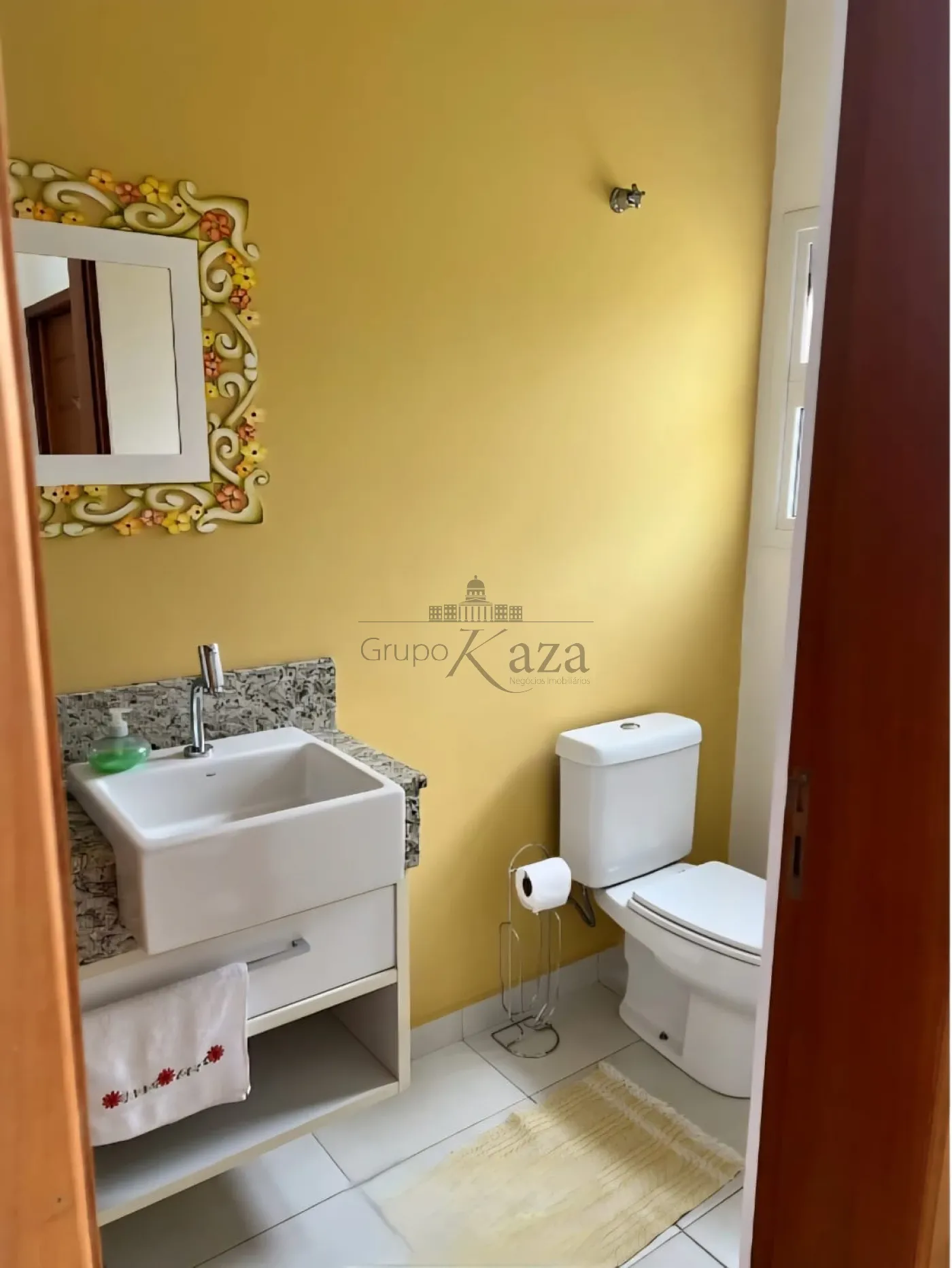 Foto 11 de Casa Condomínio em Jardim Santa Helena, Caçapava - imagem 11