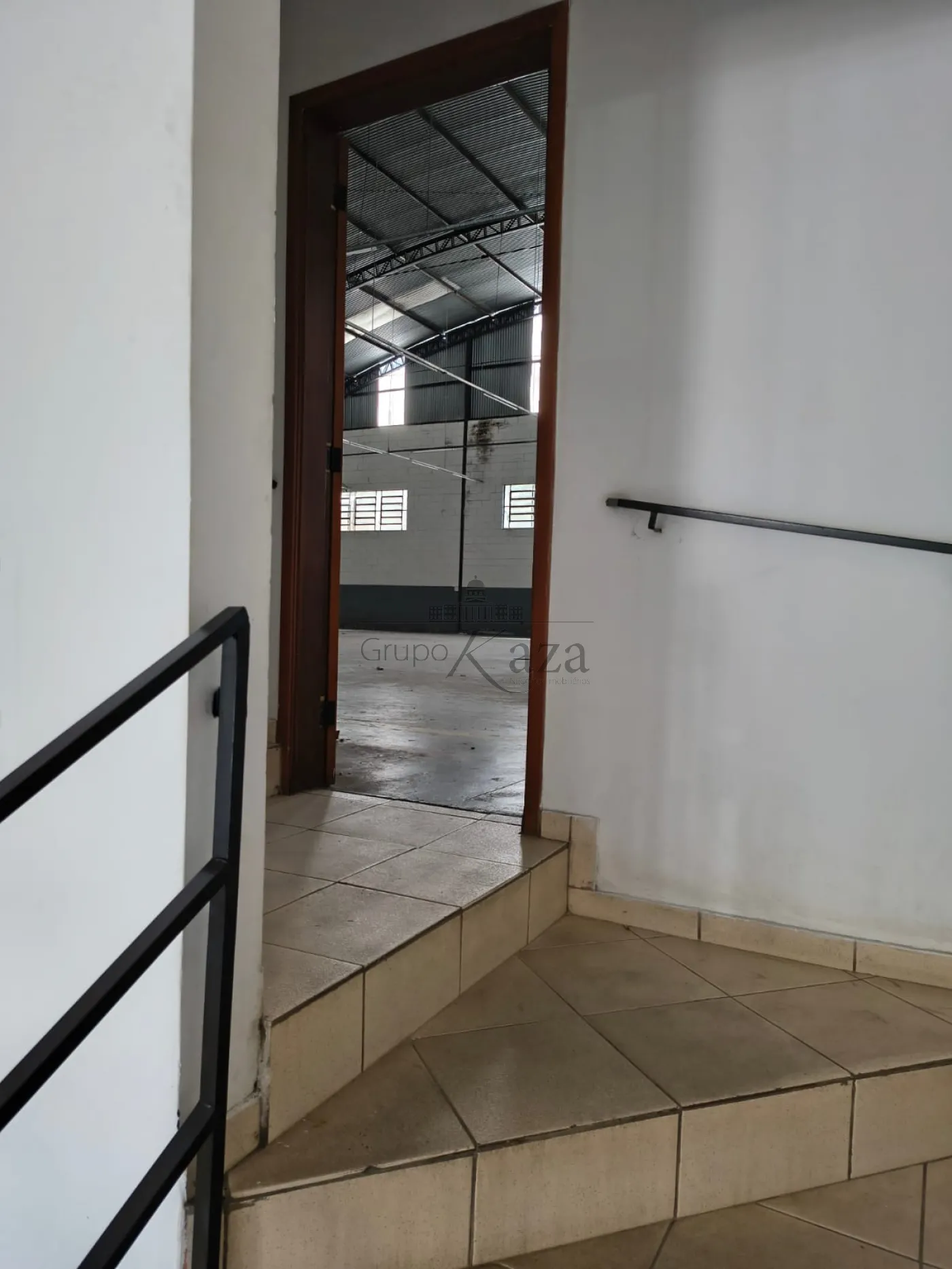 Foto 6 de Comercial Galpão em Chácaras Reunidas, São José dos Campos - imagem 6