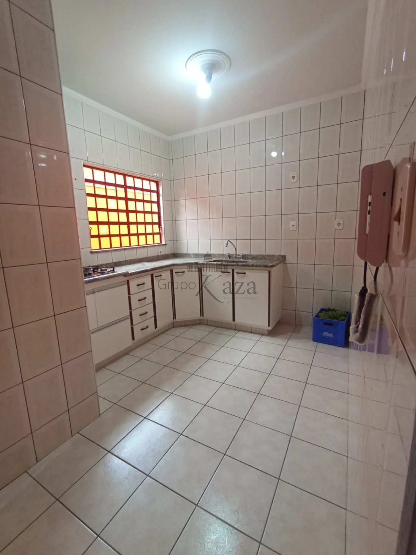 Foto 10 de Casa Padrão em Bosque dos Eucaliptos, São José dos Campos - imagem 10