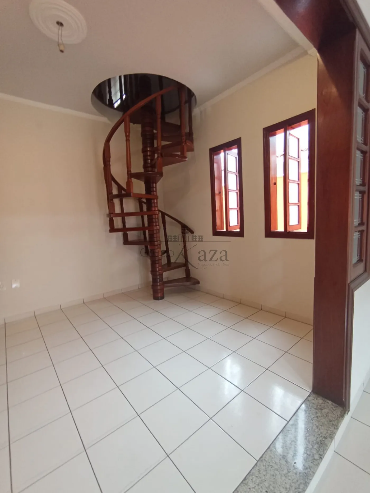 Foto 6 de Casa Padrão em Bosque dos Eucaliptos, São José dos Campos - imagem 6