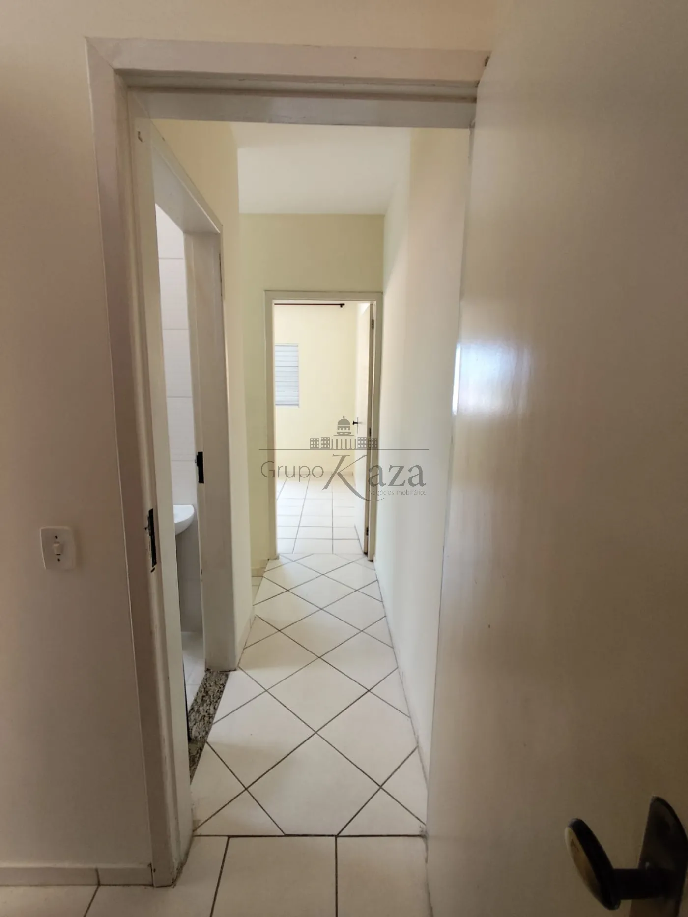 Foto 7 de Casa Condomínio em Jardim Santa Marina, Jacareí - imagem 7