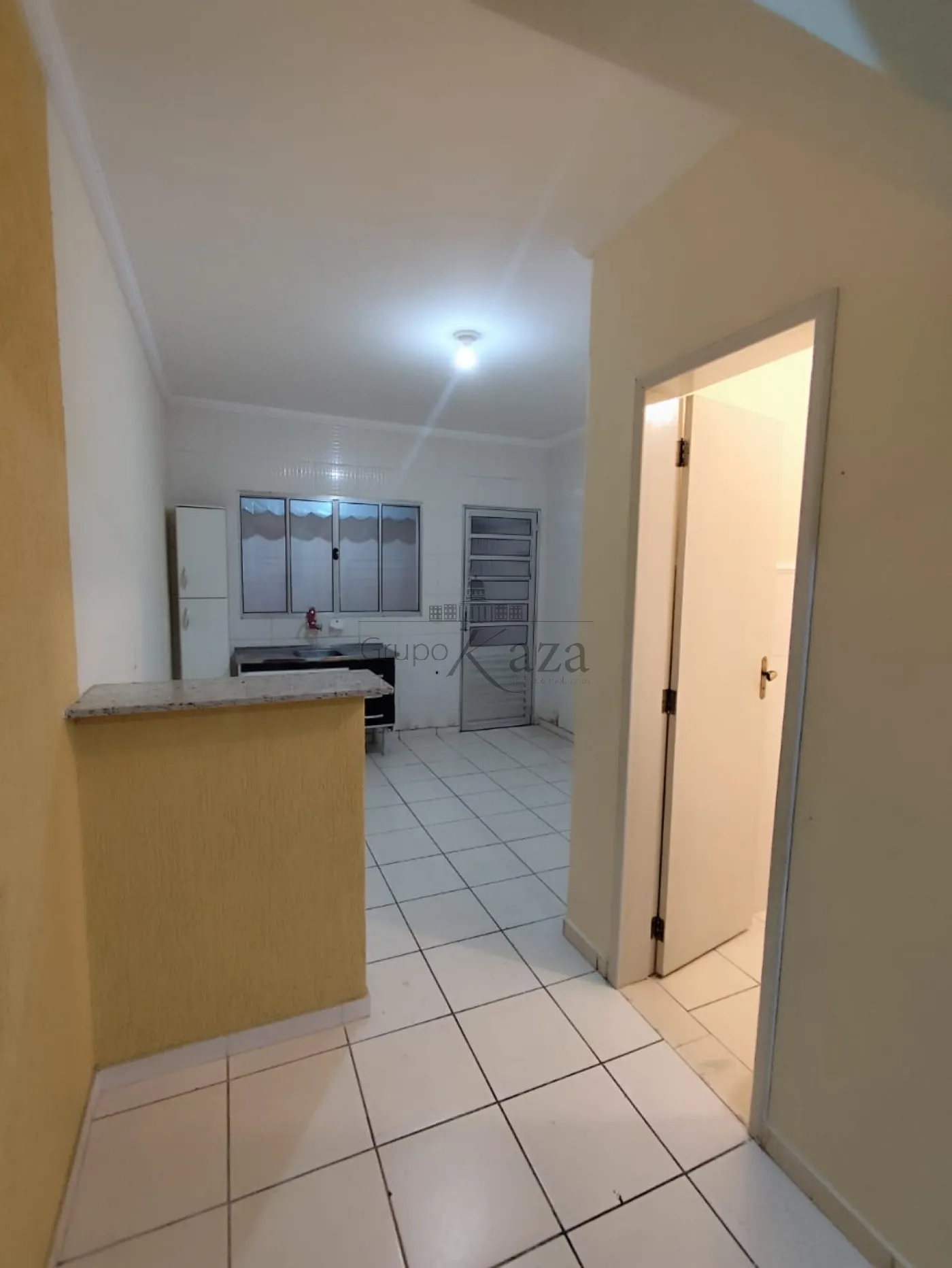 Foto 4 de Casa Condomínio em Jardim Santa Marina, Jacareí - imagem 4