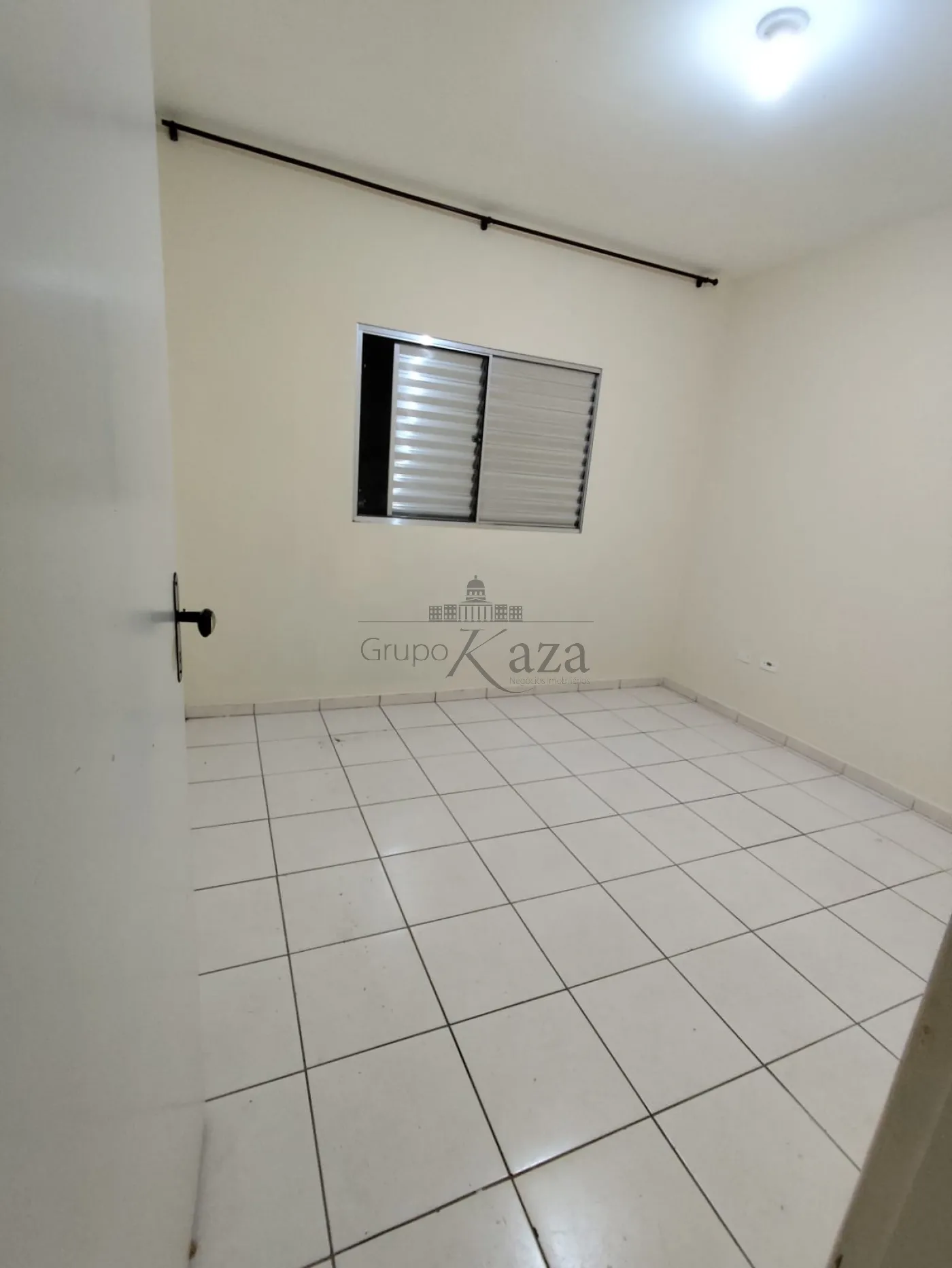 Foto 10 de Casa Condomínio em Jardim Santa Marina, Jacareí - imagem 10