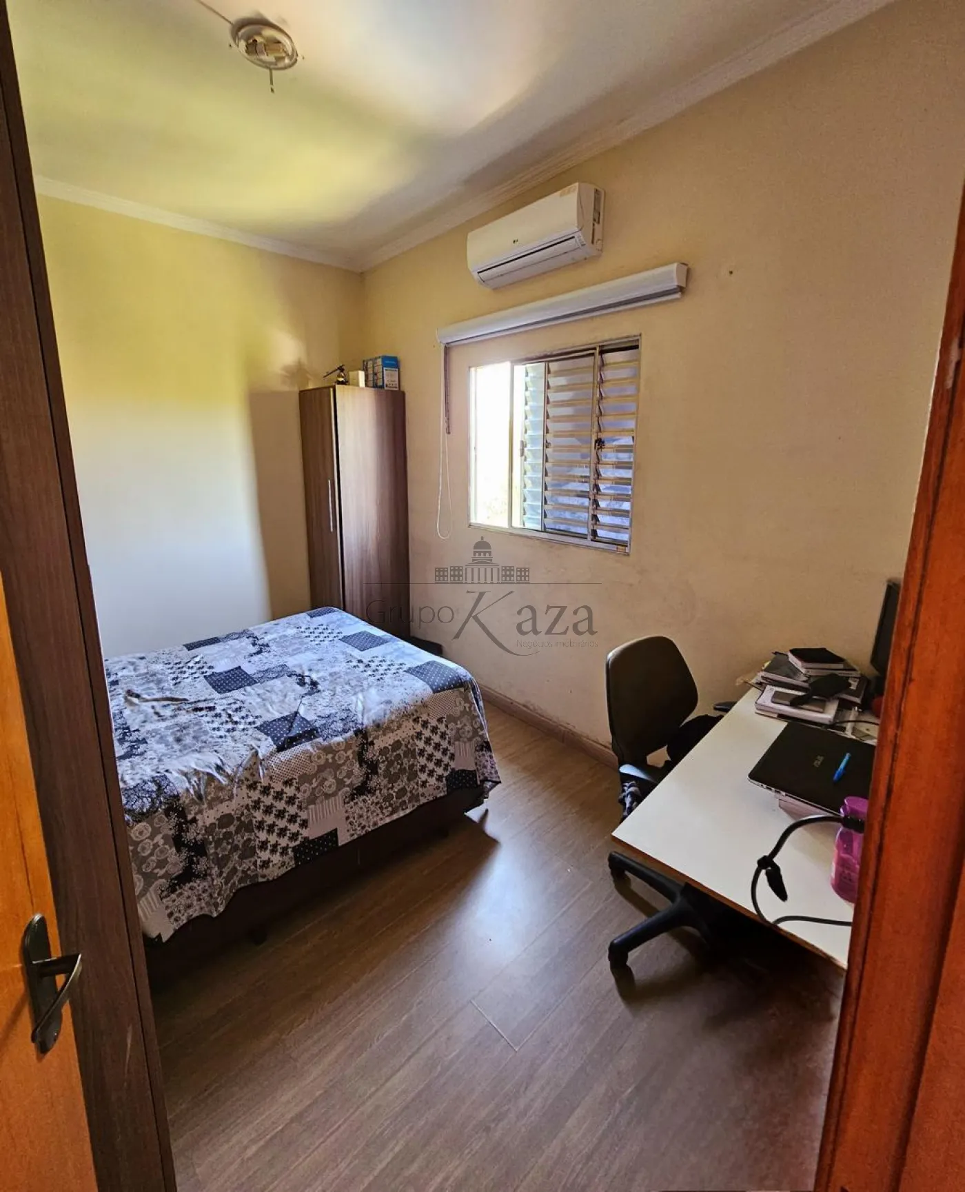 Foto 3 de Casa Térrea em Jardim Nova Esperança, Jacareí - imagem 3 Foto 3 de Casa Térrea em Jardim Nova Esperança, Jacareí - imagem 3