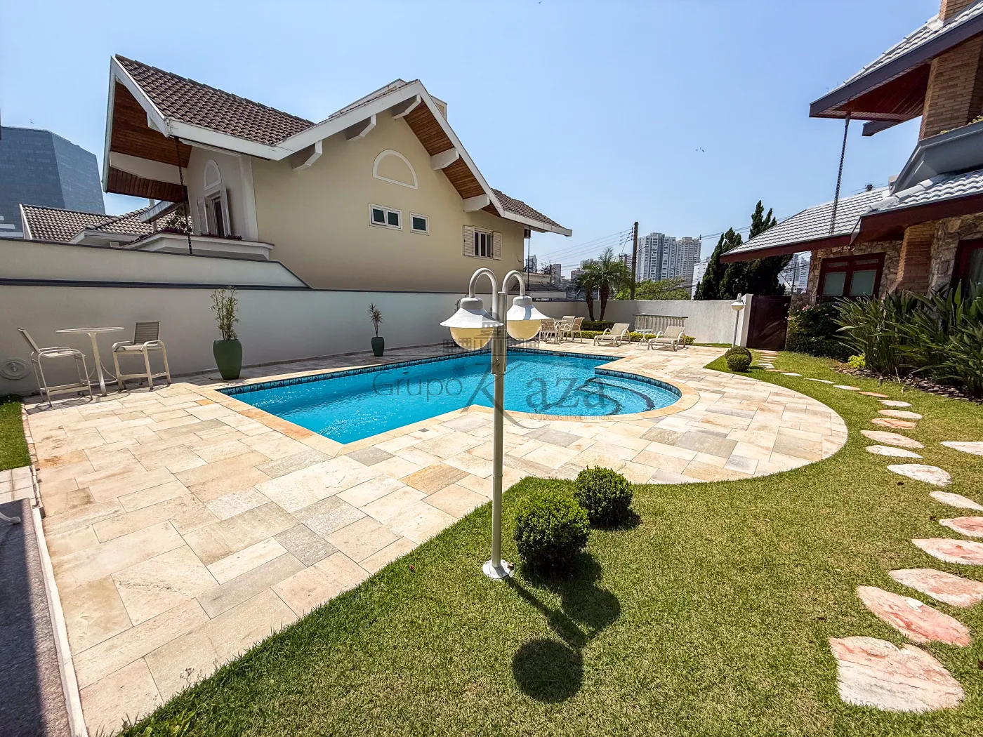 Foto 2 de Casa Condomínio em Jardim das Colinas, São José dos Campos - imagem 2 Foto 2 de Casa Condomínio em Jardim das Colinas, São José dos Campos - imagem 2