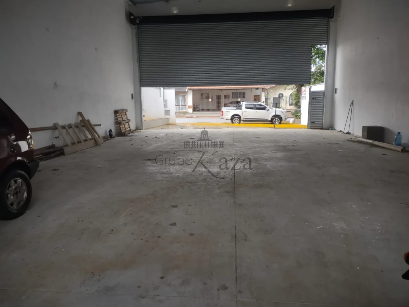 Foto 1 de Comercial Galpão em Jardim Ismênia, São José dos Campos - imagem 1 Foto 1 de Comercial Galpão em Jardim Ismênia, São José dos Campos - imagem 1