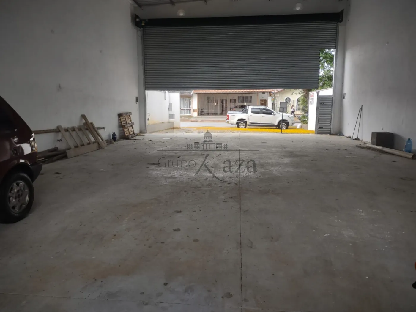 Foto 2 de Comercial Galpão em Jardim Ismênia, São José dos Campos - imagem 2 Foto 2 de Comercial Galpão em Jardim Ismênia, São José dos Campos - imagem 2