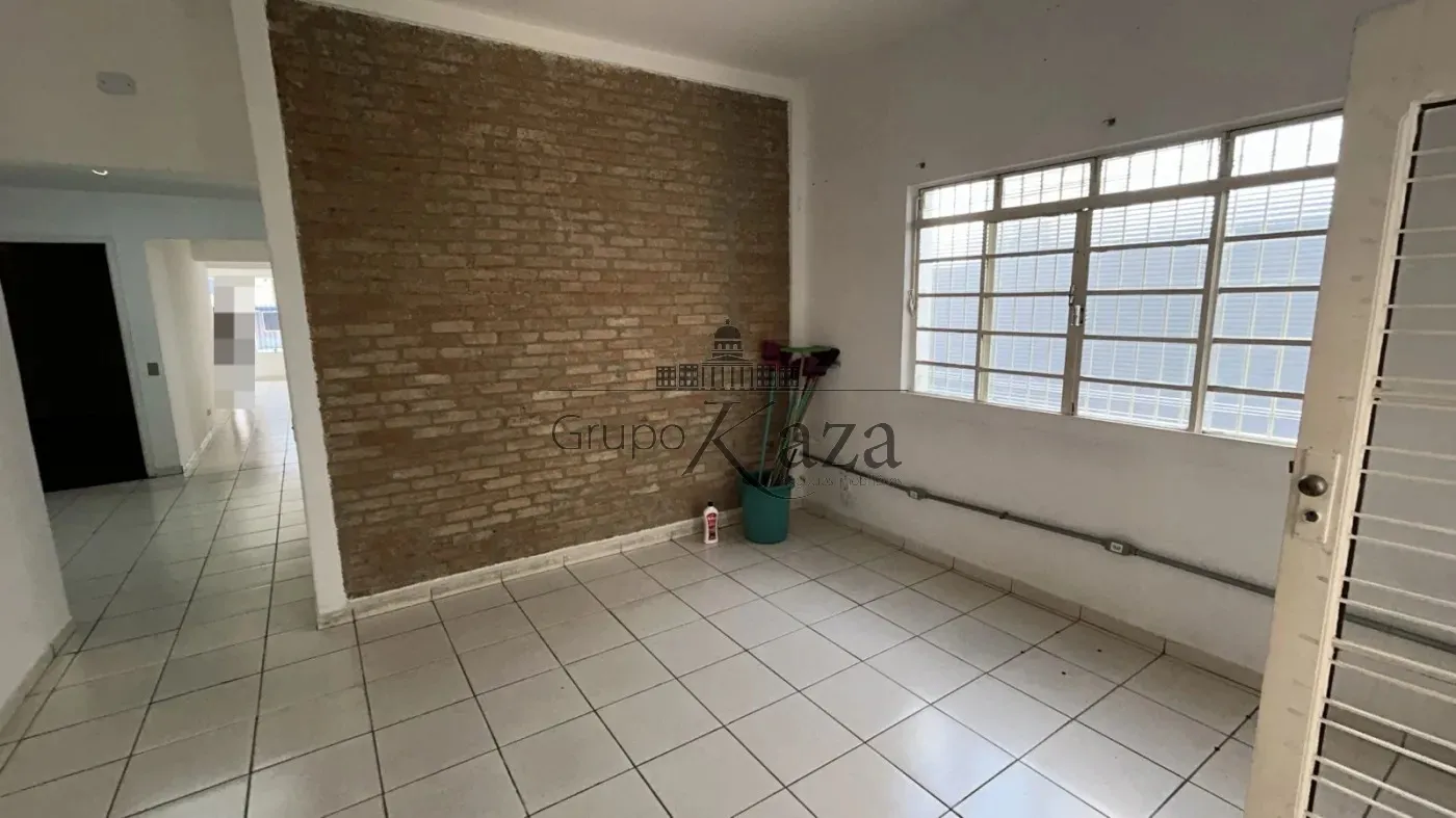 Foto 1 de Casa Comercial  Residencial em Centro, Jacareí - imagem 1 Foto 1 de Casa Comercial  Residencial em Centro, Jacareí - imagem 1