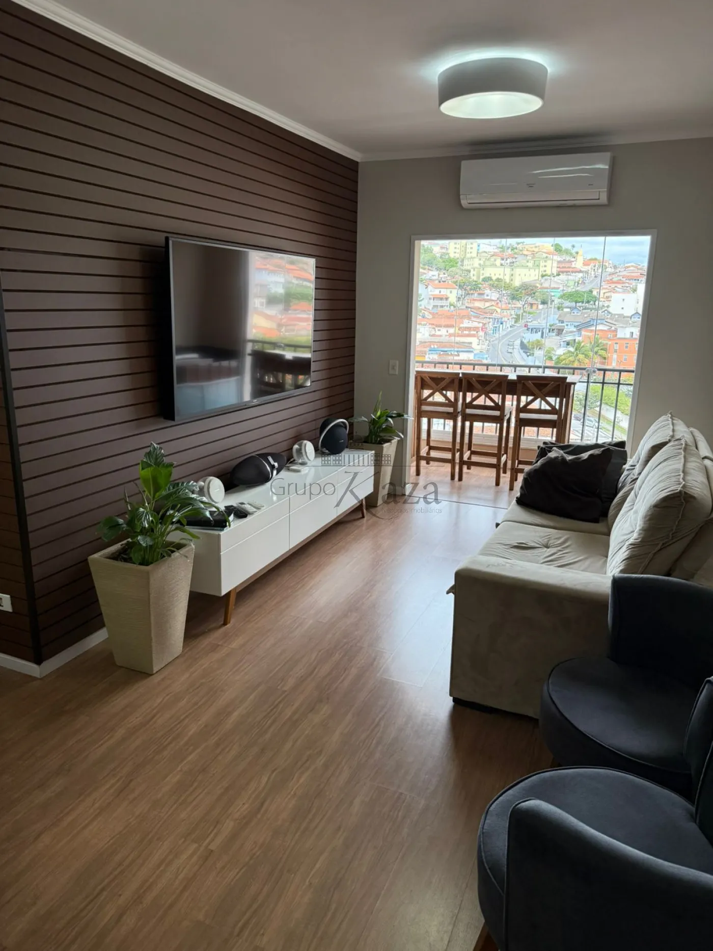 Foto 1 de Apartamento Padrão em Parque Santo Antônio, Jacareí - imagem 1 Foto 1 de Apartamento Padrão em Parque Santo Antônio, Jacareí - imagem 1