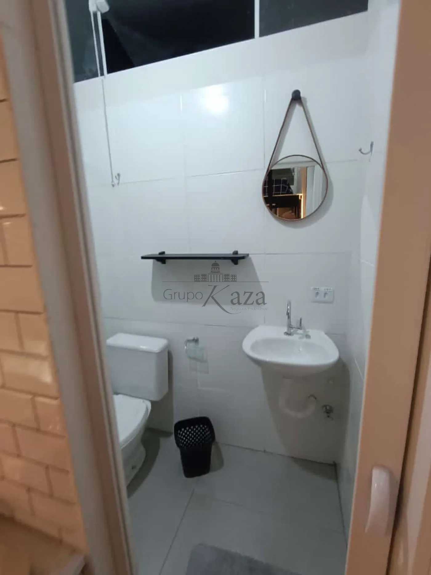 Foto 6 de Casa Kitnet em Bairro do Colonia, Jacareí - imagem 6