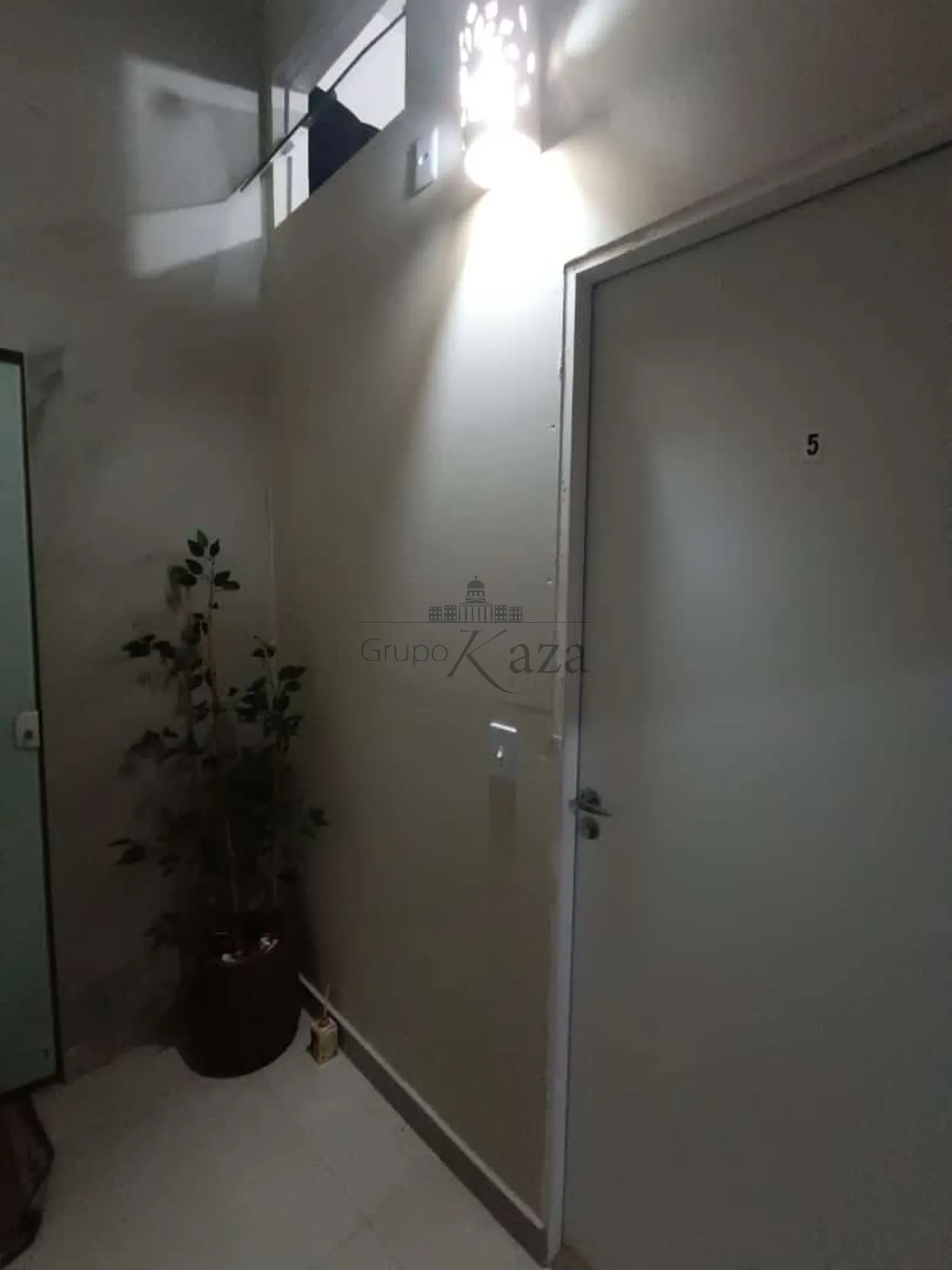 Foto 8 de Casa Kitnet em Bairro do Colonia, Jacareí - imagem 8