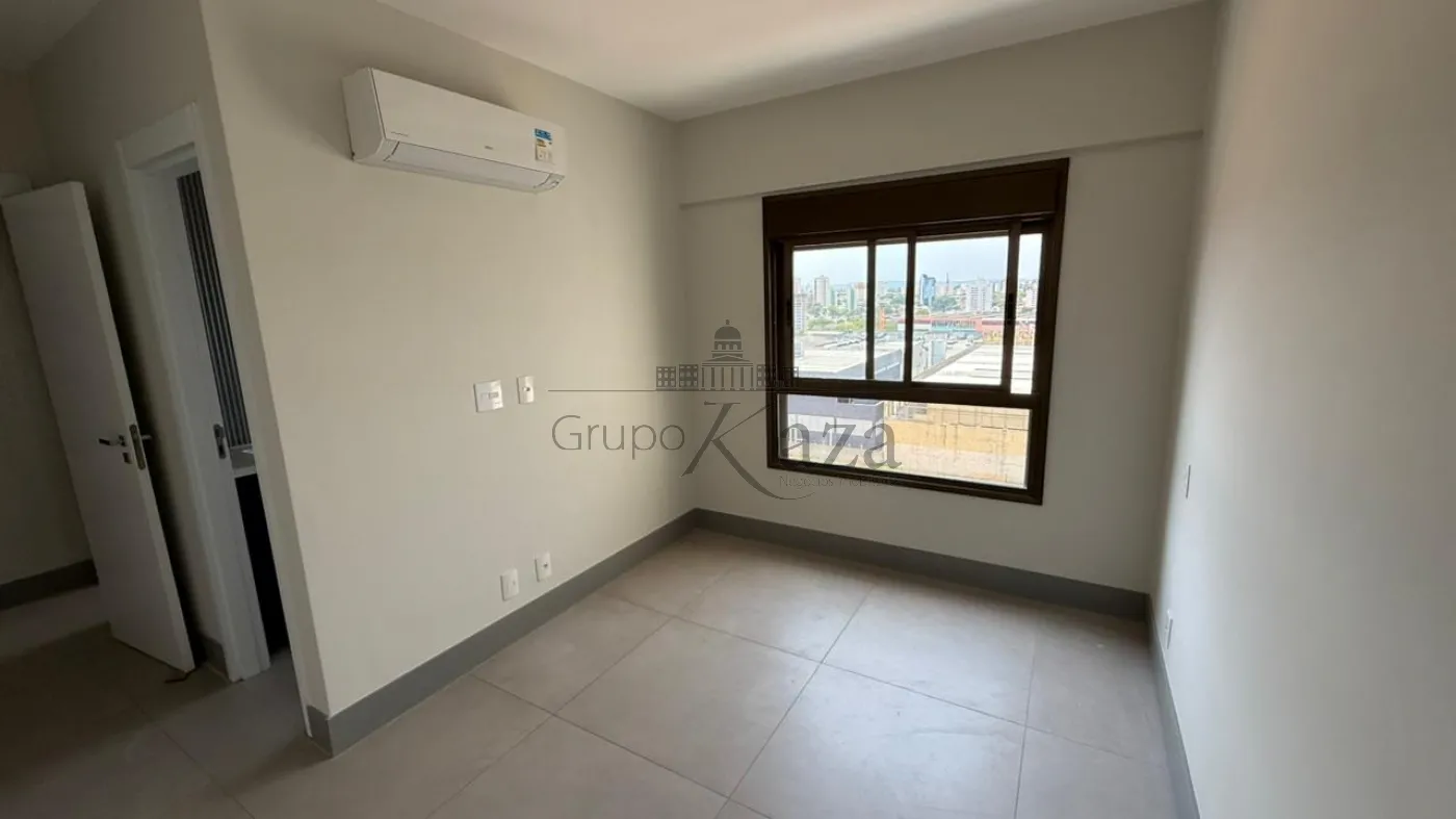 Foto 15 de Apartamento Padrão em Condomínio Royal Park, São José dos Campos - imagem 15