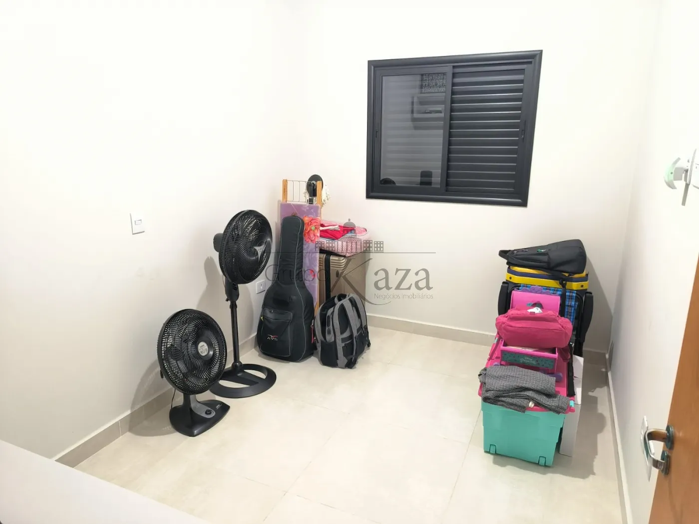 Foto 10 de Casa Padrão em Jardim Santa Júlia, São José dos Campos - imagem 10