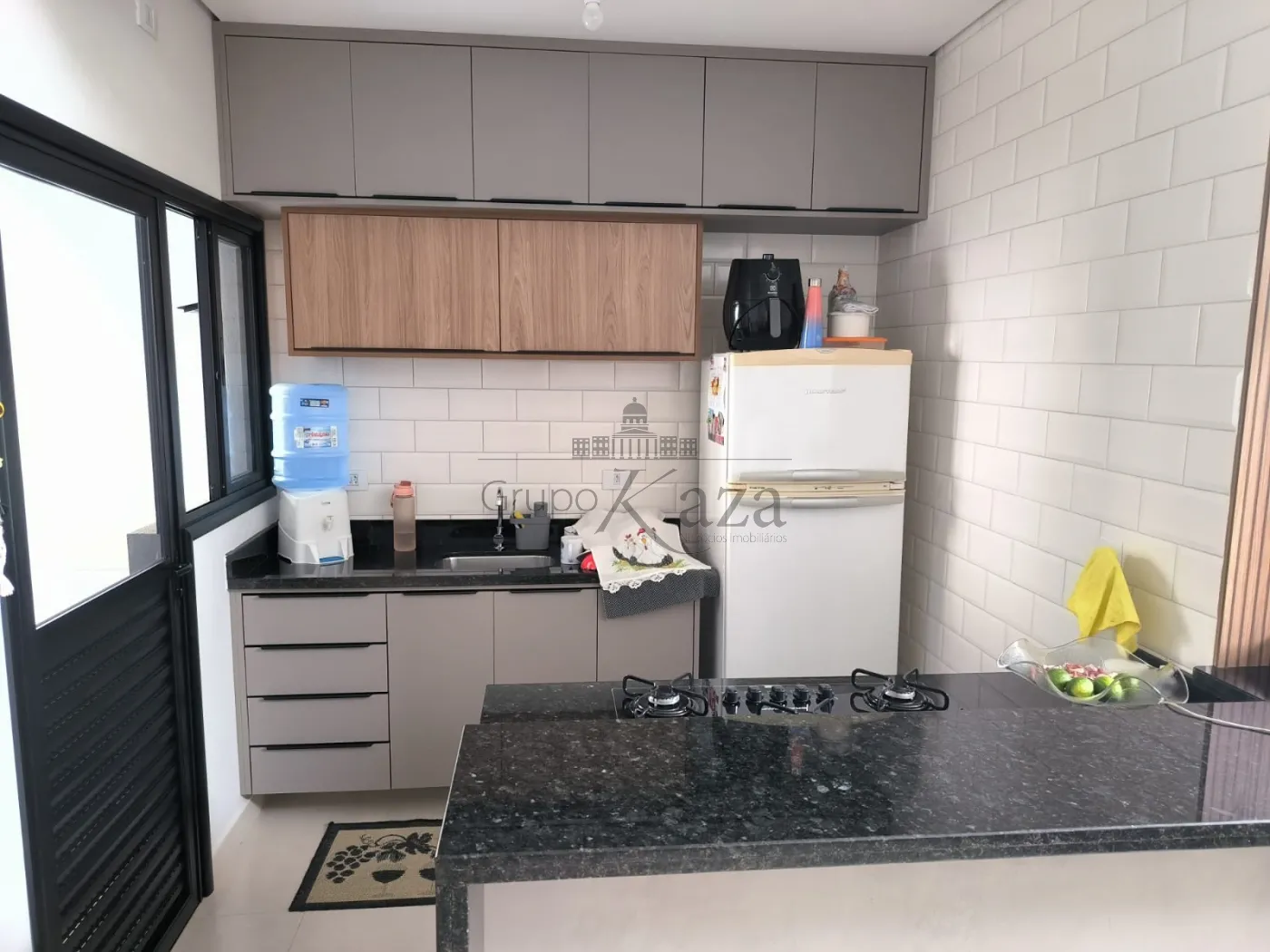 Foto 2 de Casa Padrão em Jardim Santa Júlia, São José dos Campos - imagem 2 Foto 2 de Casa Padrão em Jardim Santa Júlia, São José dos Campos - imagem 2