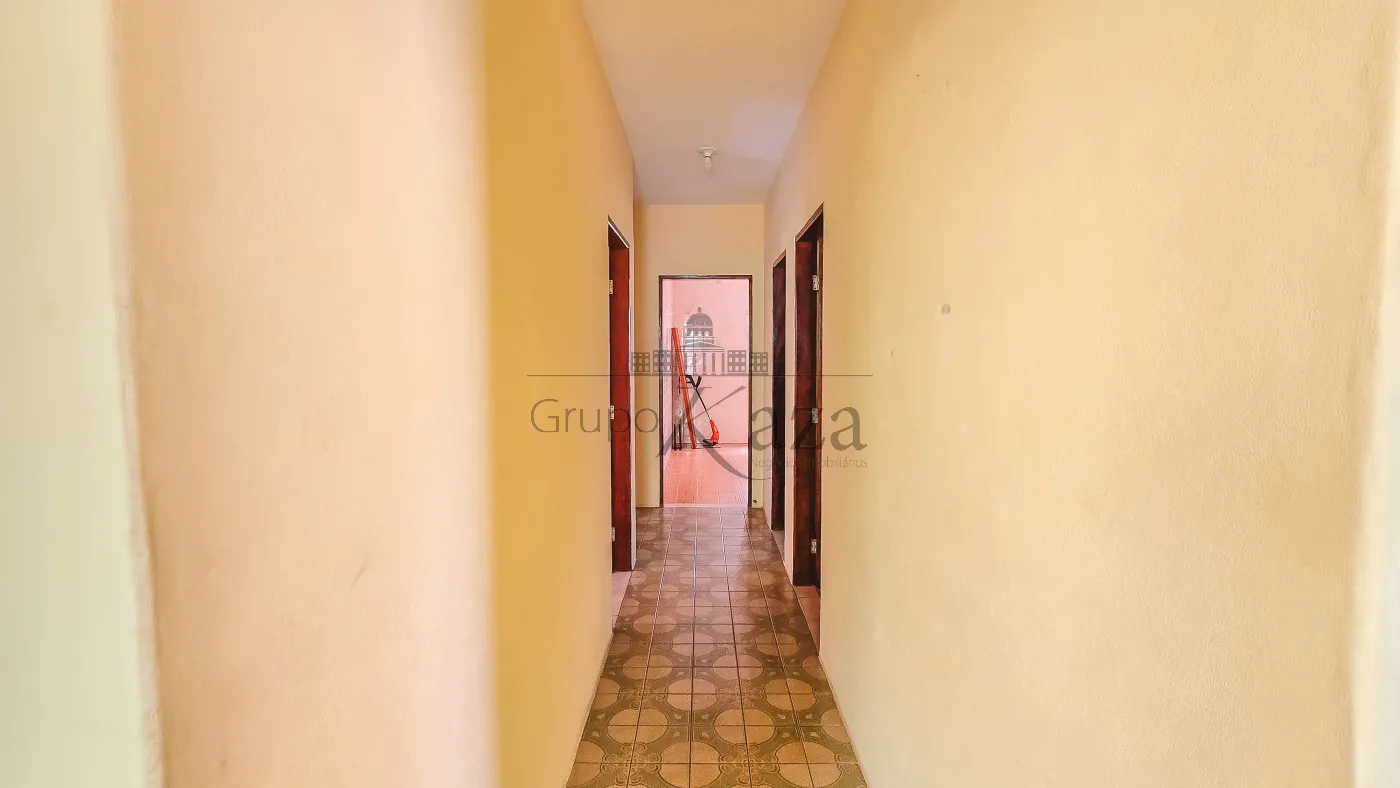 Foto 2 de Casa Padrão em Cidade Morumbi, São José dos Campos - imagem 2 Foto 2 de Casa Padrão em Cidade Morumbi, São José dos Campos - imagem 2