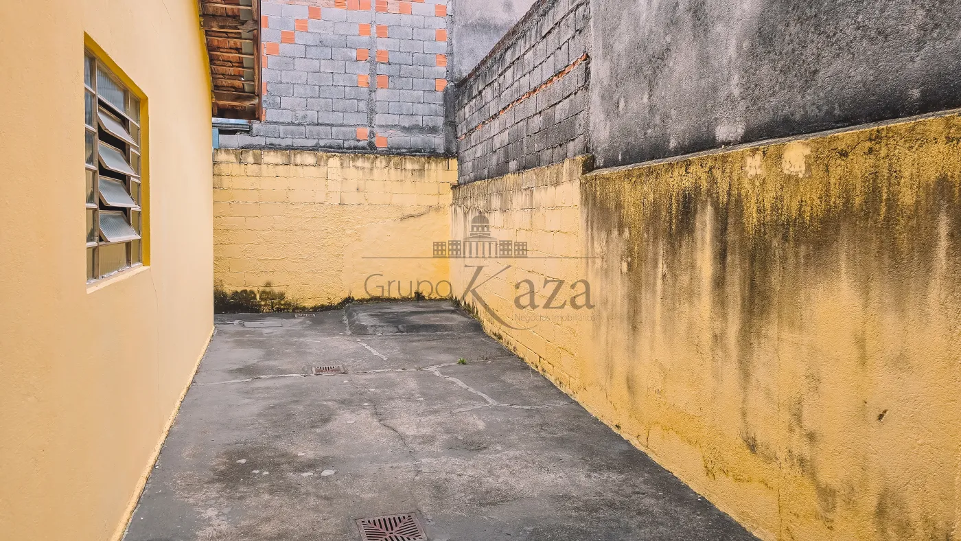 Foto 18 de Casa Padrão em Cidade Morumbi, São José dos Campos - imagem 18