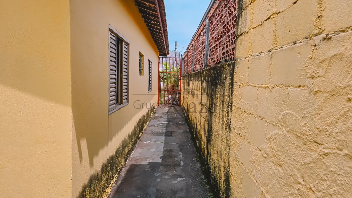 Foto 19 de Casa Padrão em Cidade Morumbi, São José dos Campos - imagem 19