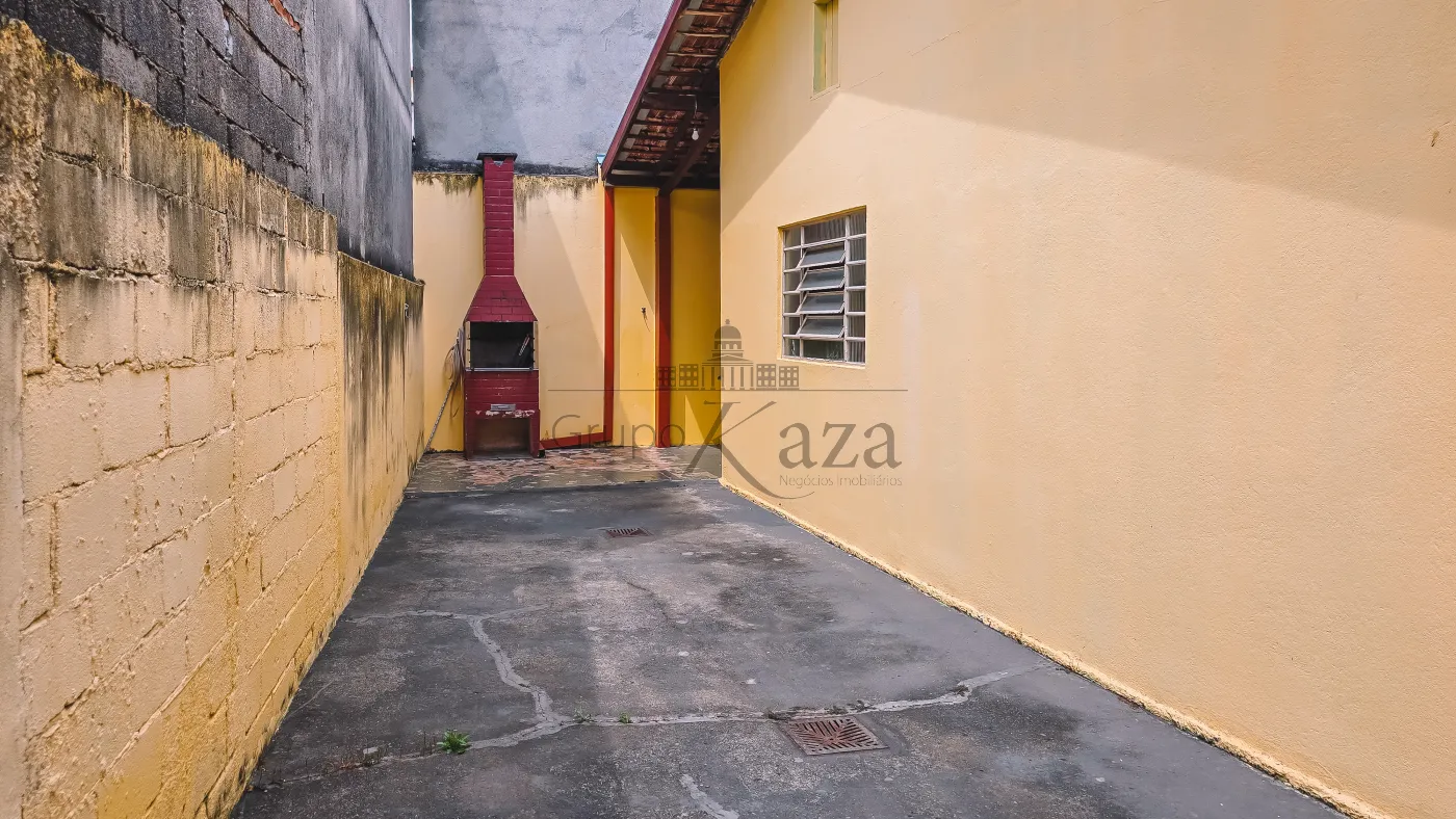 Foto 17 de Casa Padrão em Cidade Morumbi, São José dos Campos - imagem 17