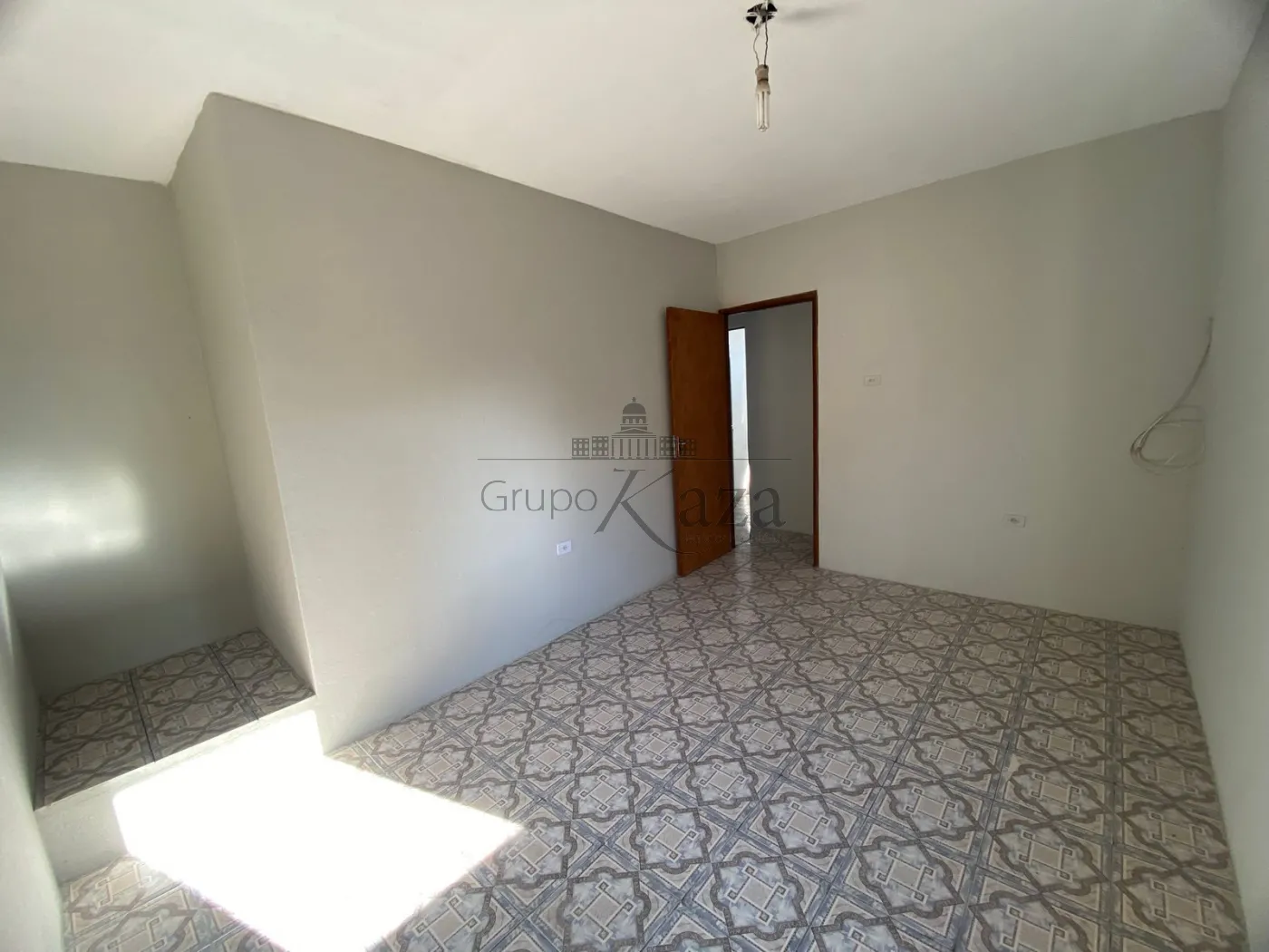 Foto 9 de Casa Sobrado em Jardim São Judas Tadeu, São José dos Campos - imagem 9
