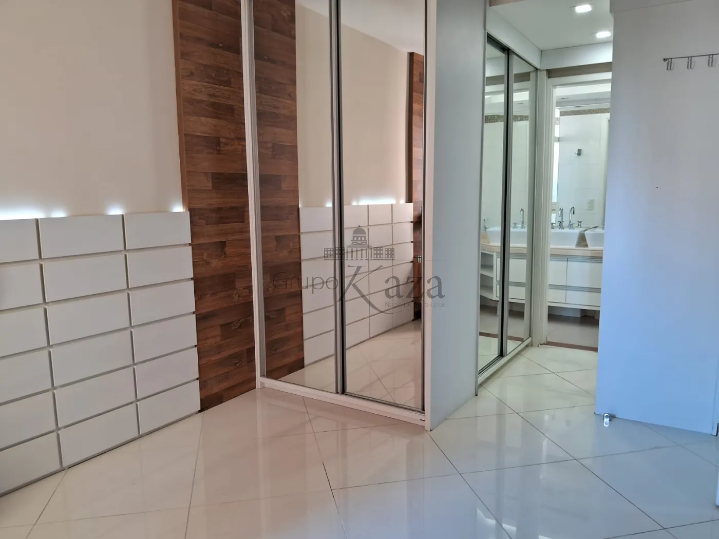 Foto 16 de Apartamento Padrão em Royal Park, São José dos Campos - imagem 16