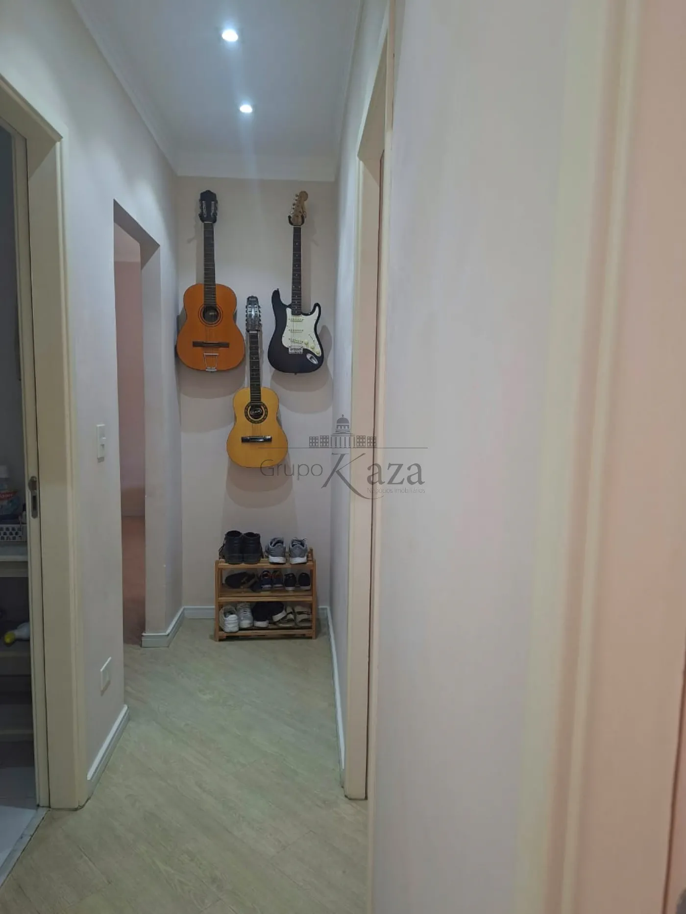 Foto 14 de Apartamento Padrão em Parque Santo Antônio, Jacareí - imagem 14