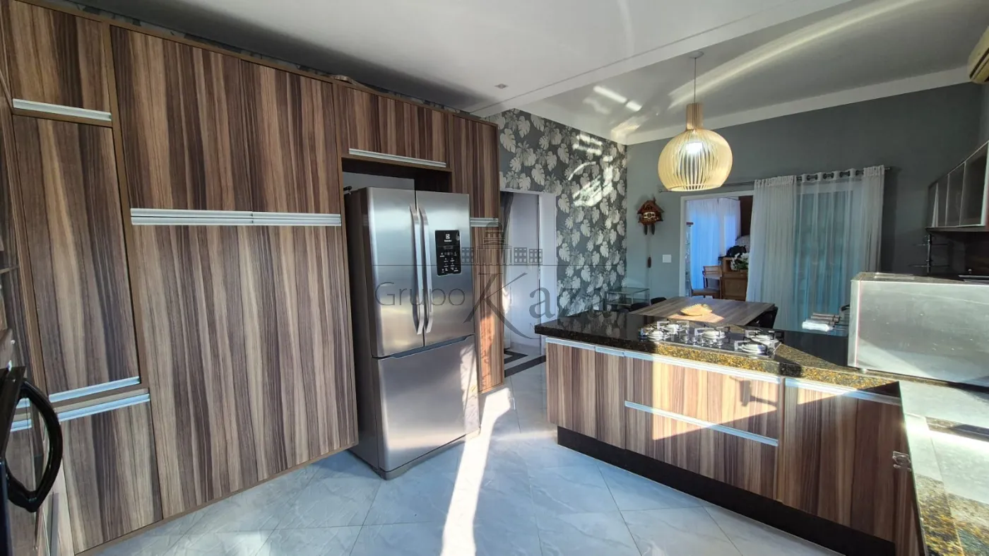 Foto 14 de Casa Condomínio em Jardim Califórnia, Jacareí - imagem 14