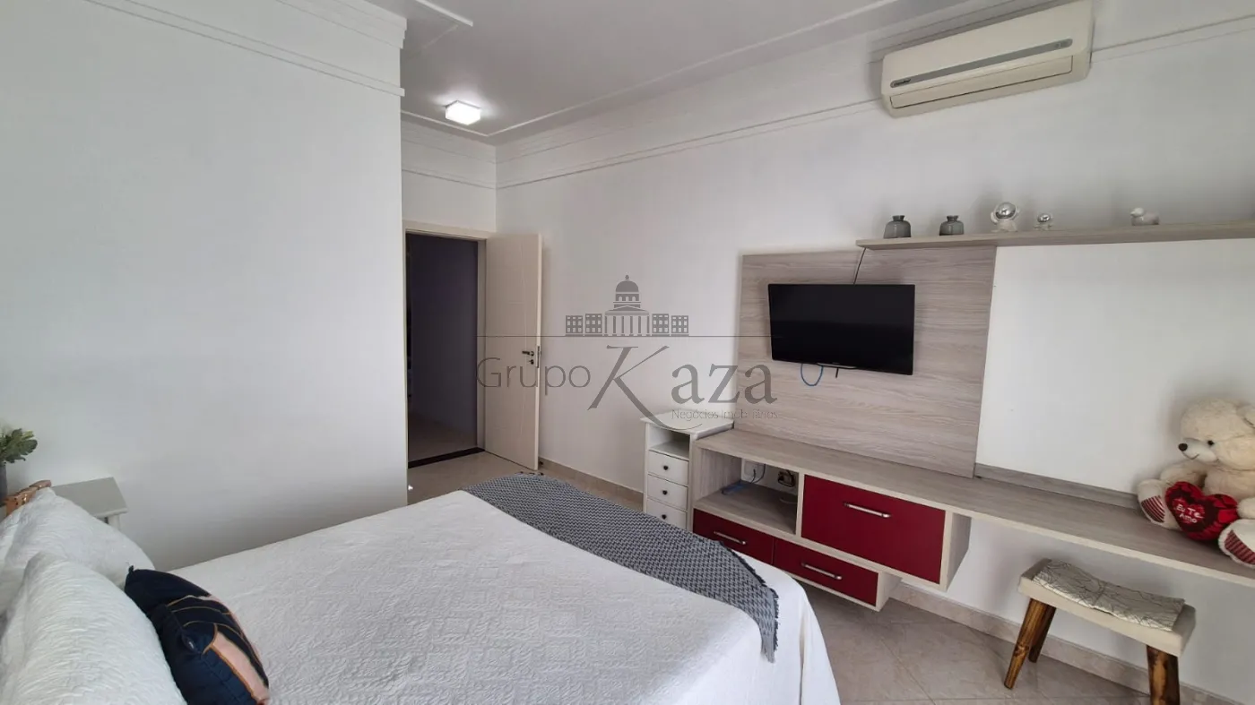 Foto 23 de Casa Condomínio em Jardim Califórnia, Jacareí - imagem 23