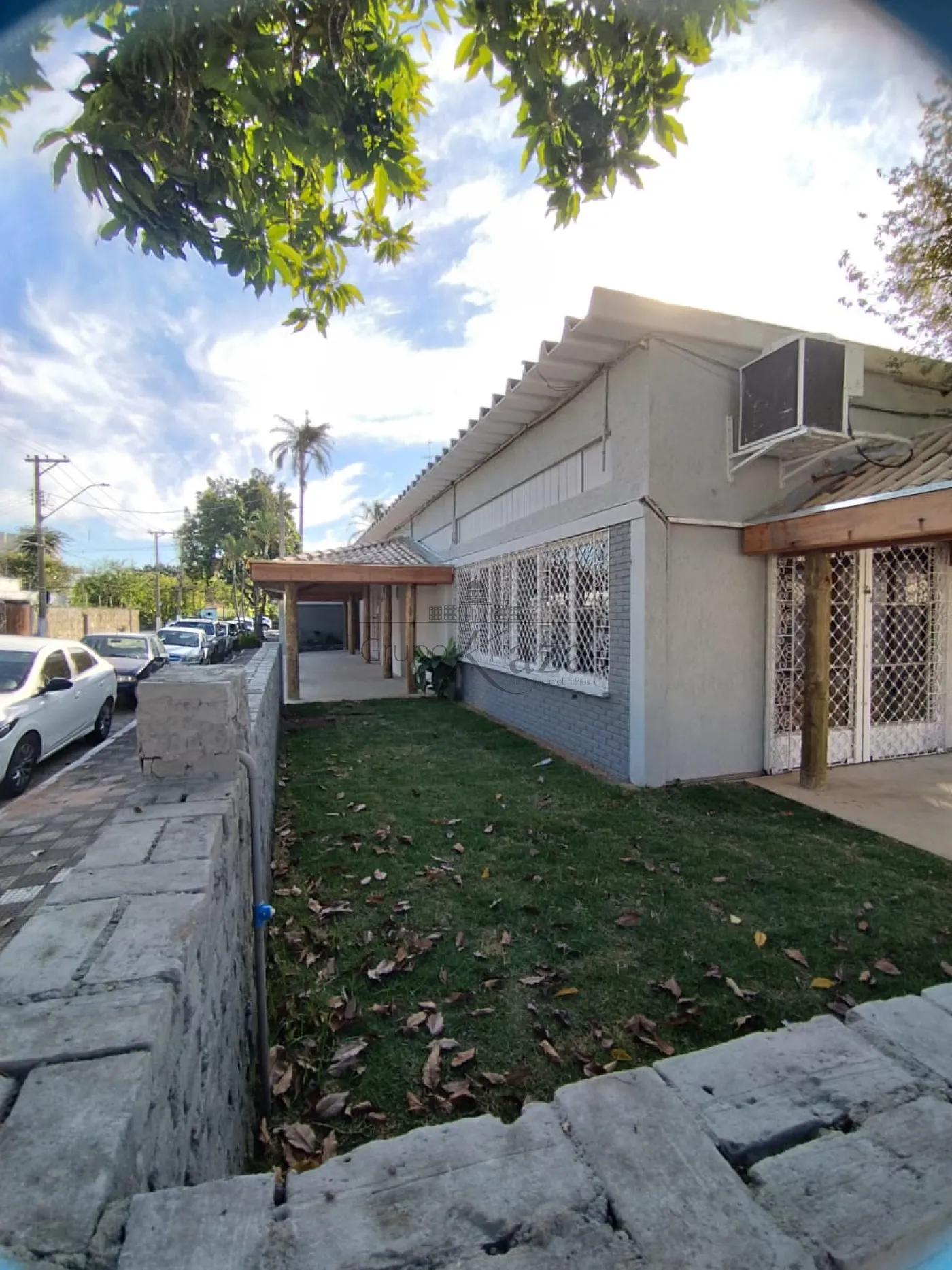 Foto 11 de Comercial Casa em Jardim Leonidia, Jacareí - imagem 11